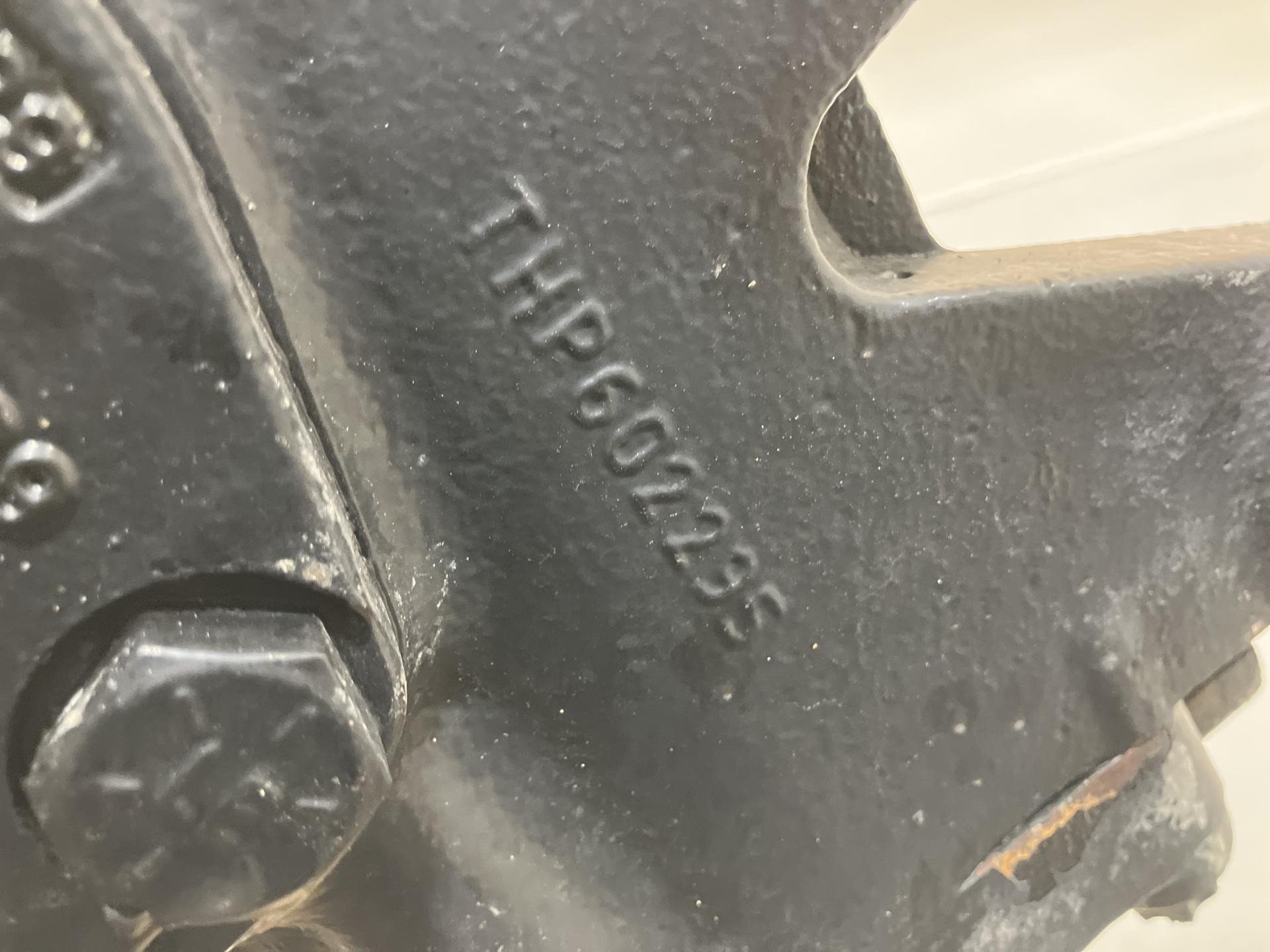 T130718 Rack RGT60011 | Freightliner 14-17727-000 Steering Gear | Steering Rack for Sale