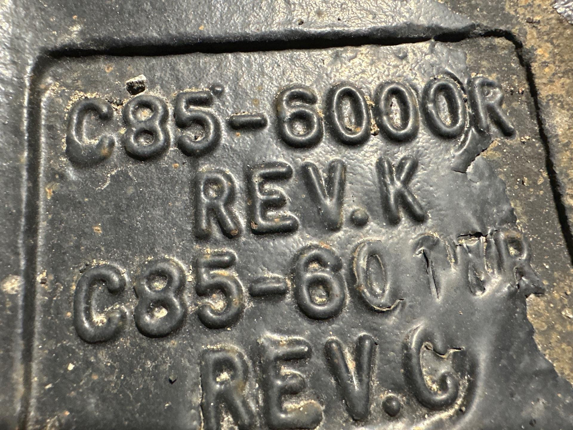 C85-6000R | Peterbilt 579 Suspension Air Spring Pedestal for Sale