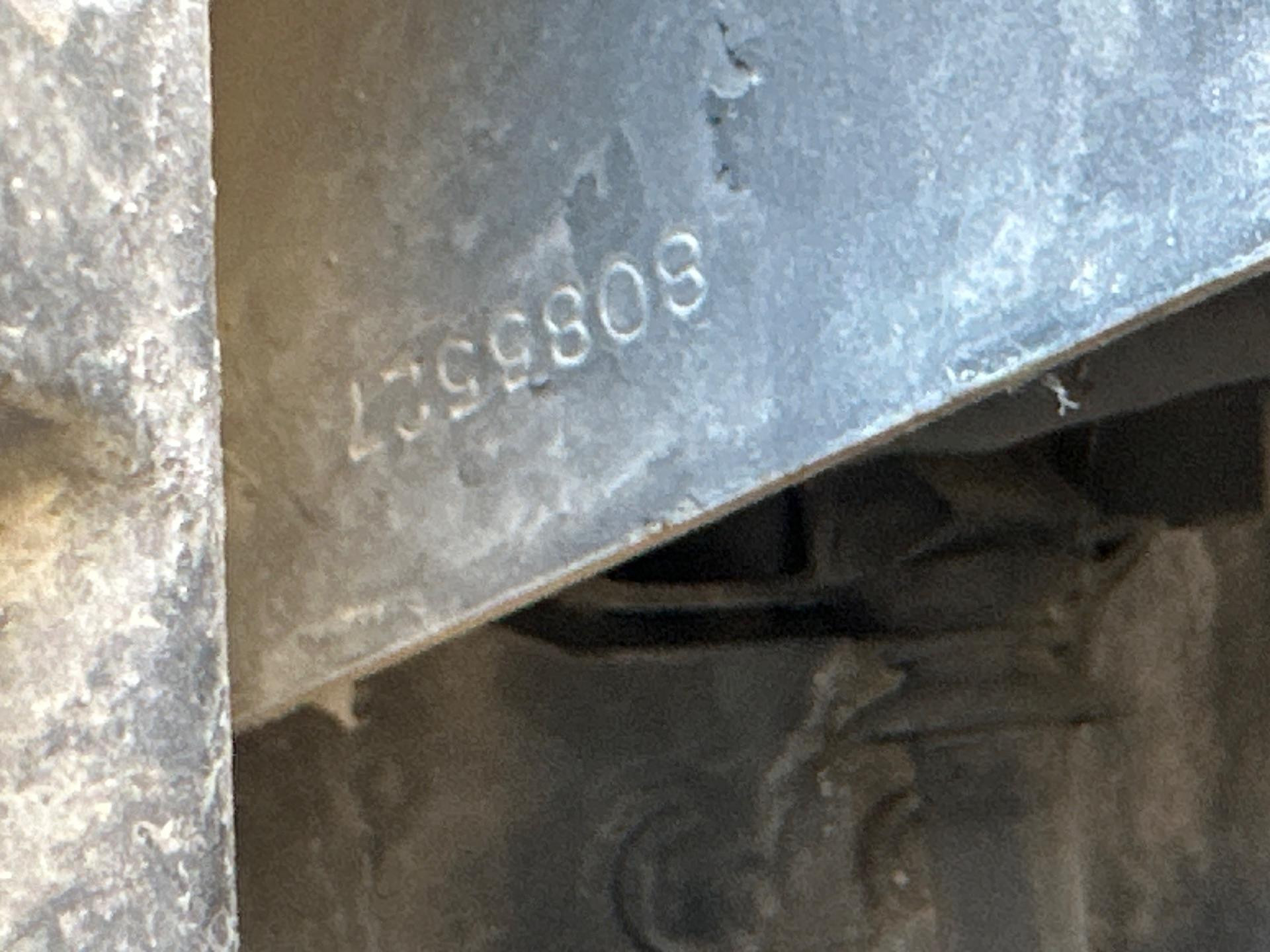 808527 Riser 8085527 | Volvo VHD Brackets, Misc for Sale