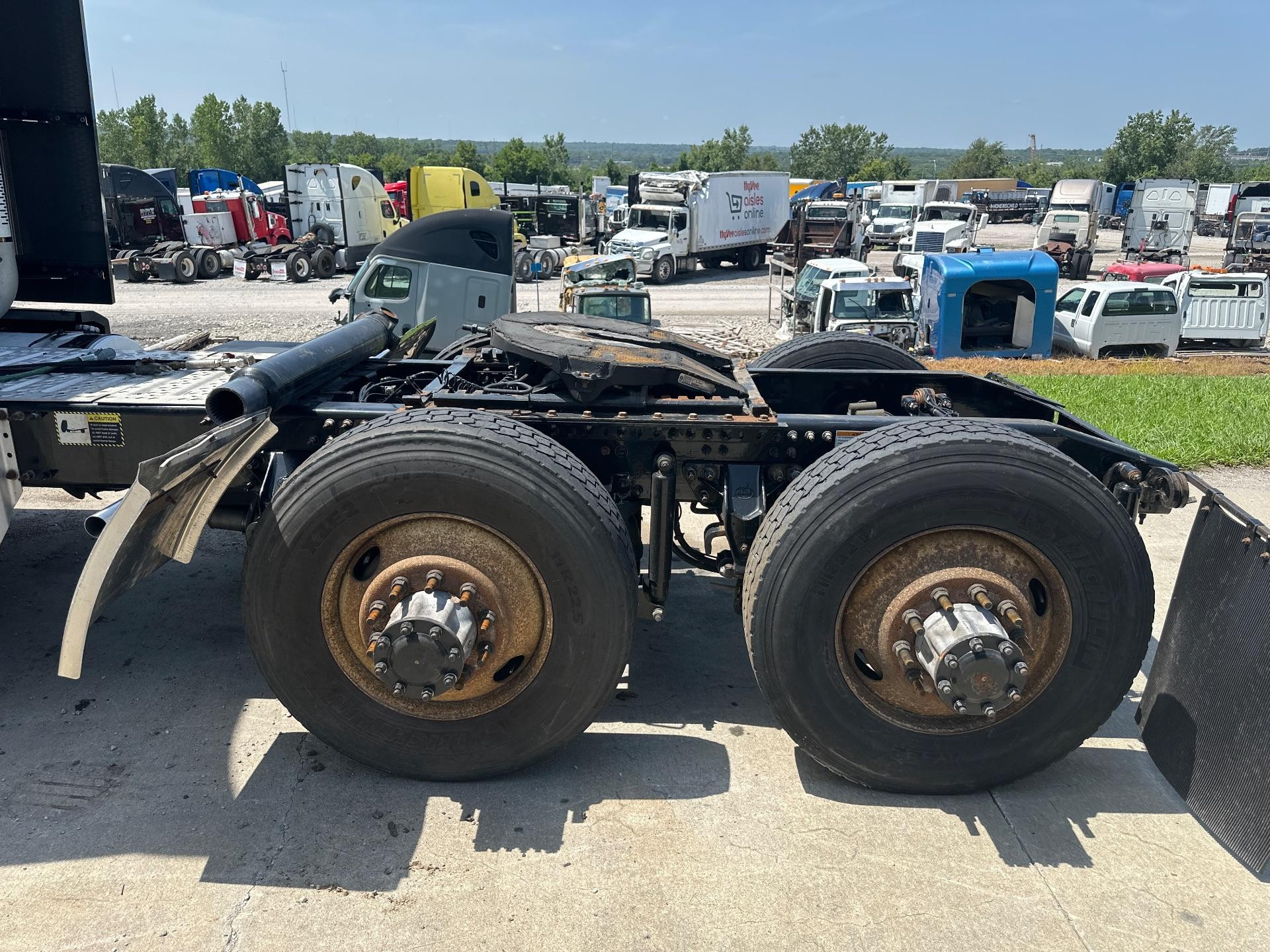 Mack CRD151 Tandem CutOff Assembly for Sale
