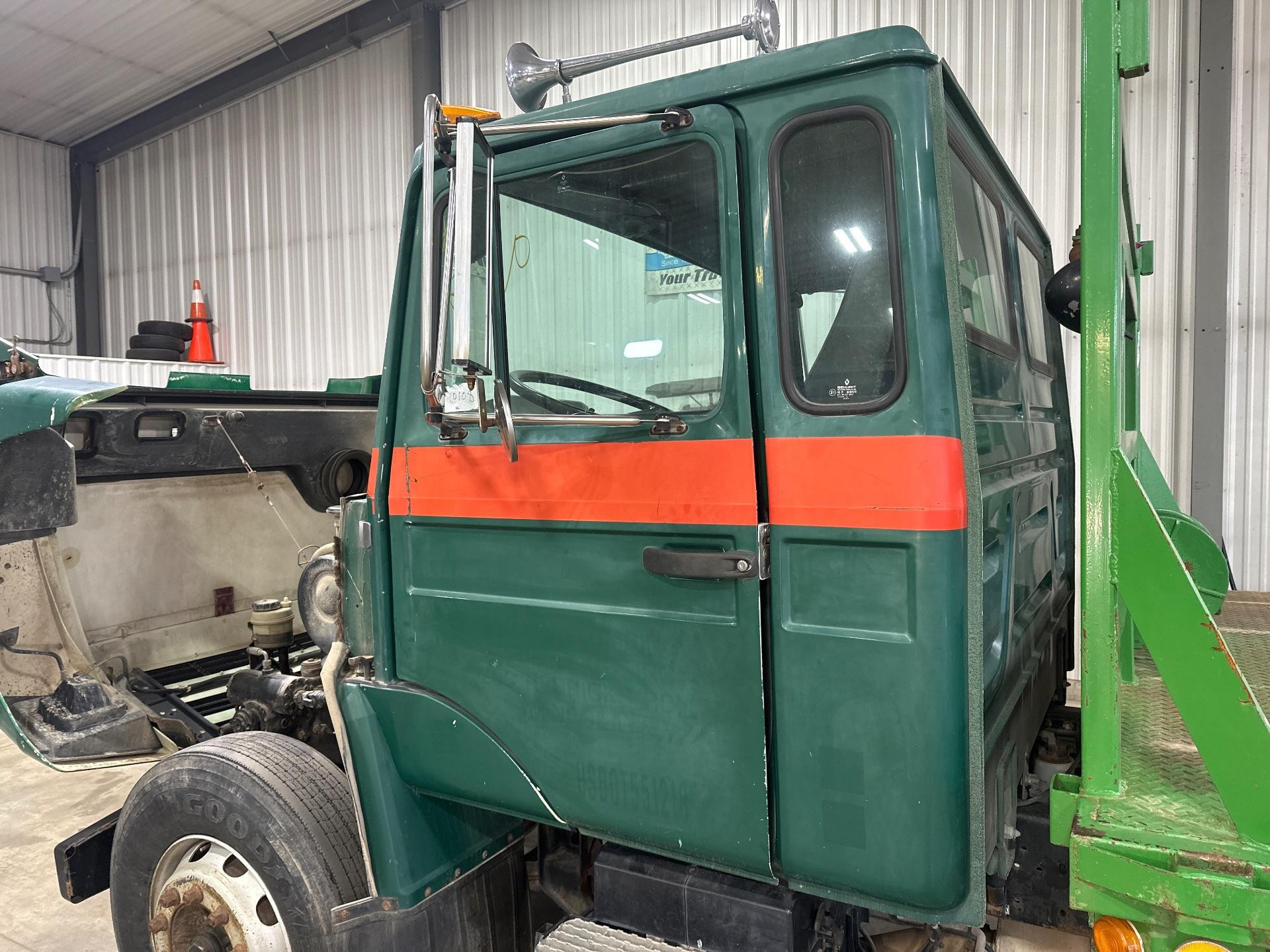 Mack CS MIDLINER Cab Assembly for Sale