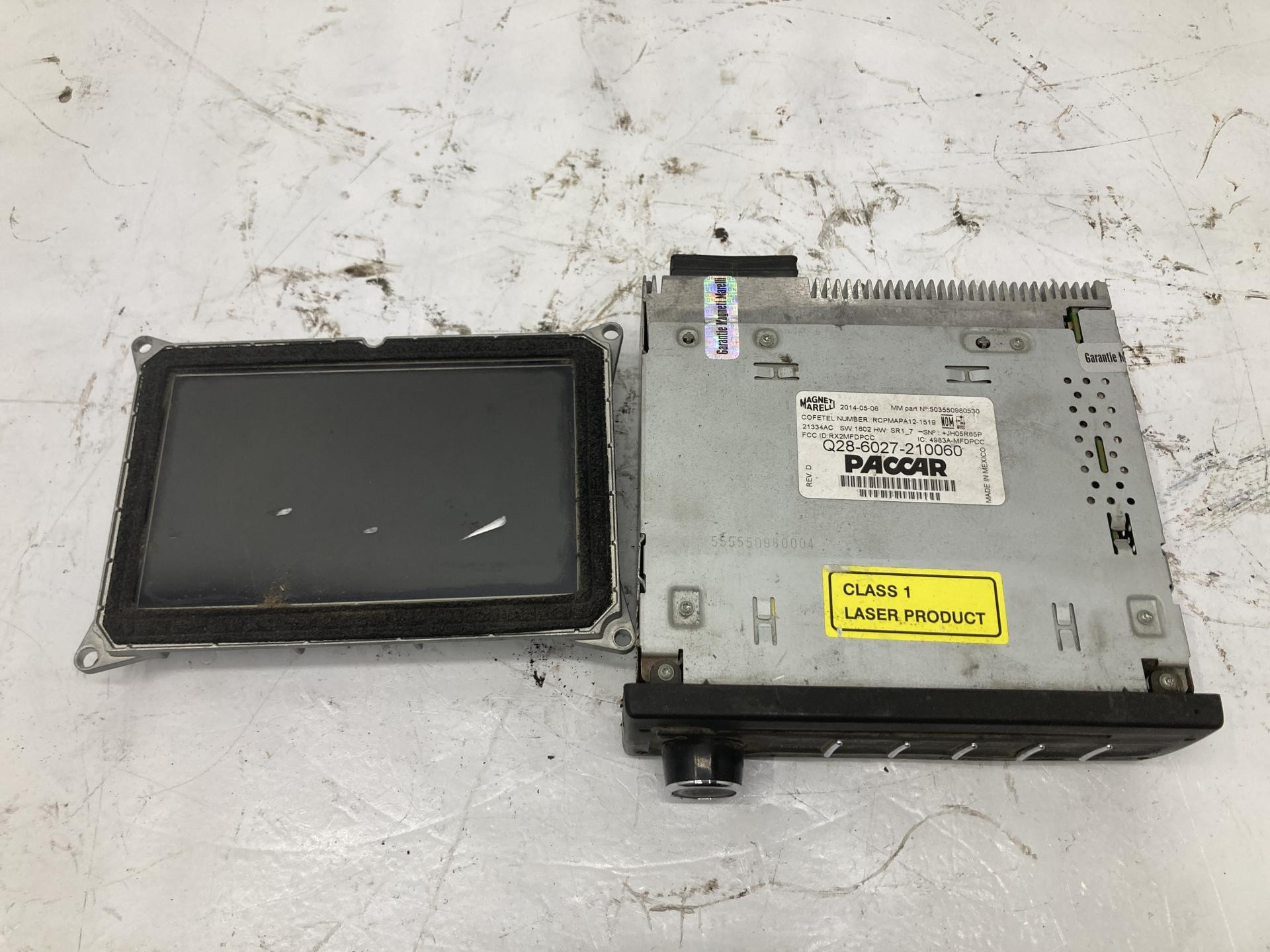 Kenworth T660 A/V Equipment (Radio) for Sale