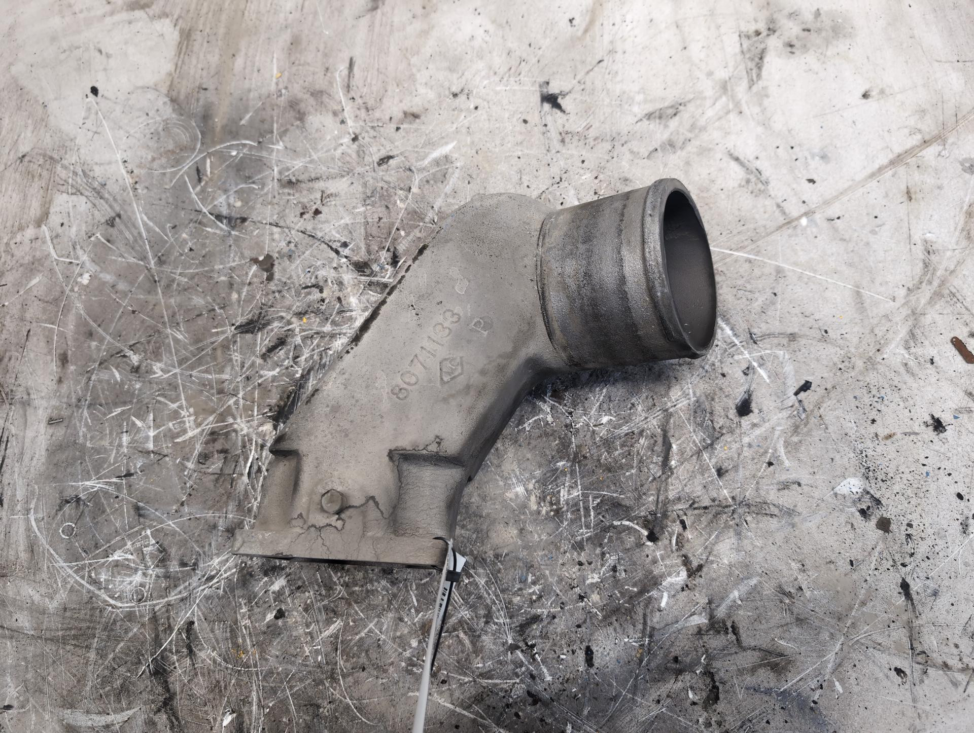 Volvo VHD Air Transfer Tube for Sale