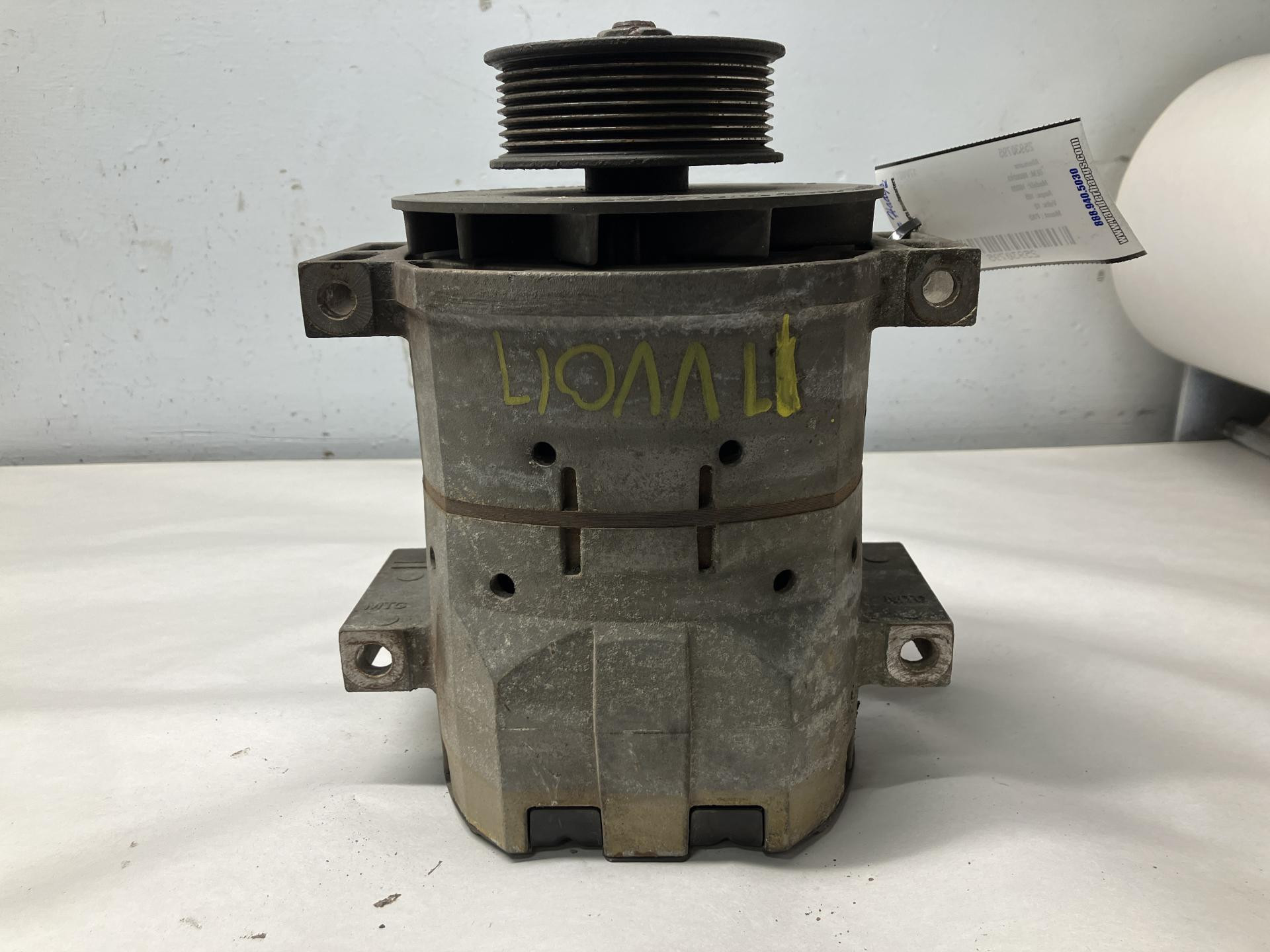 8600248 | Volvo VNL Alternator for Sale