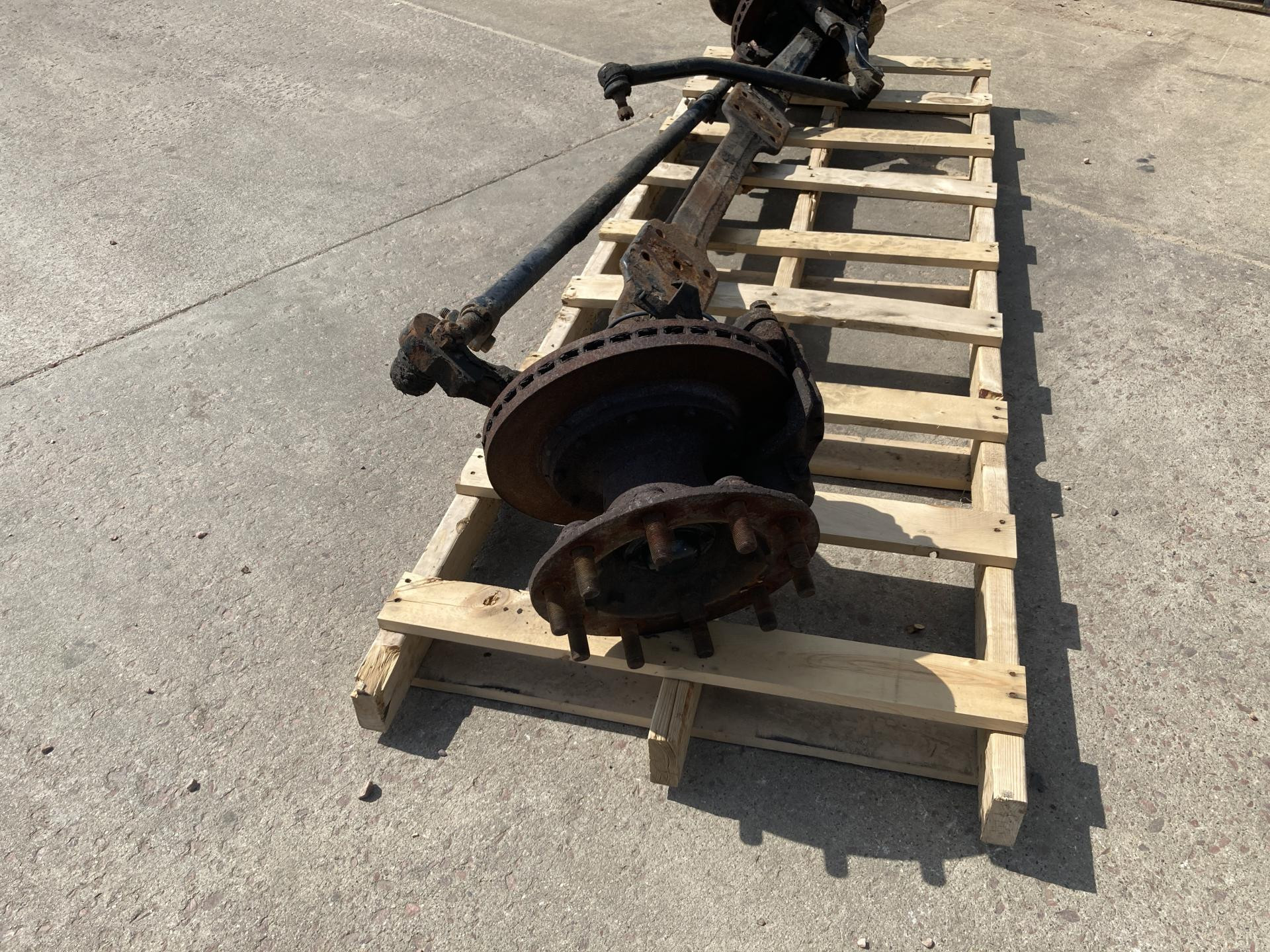 Meritor MFS-8 Front Axle Assembly for Sale
