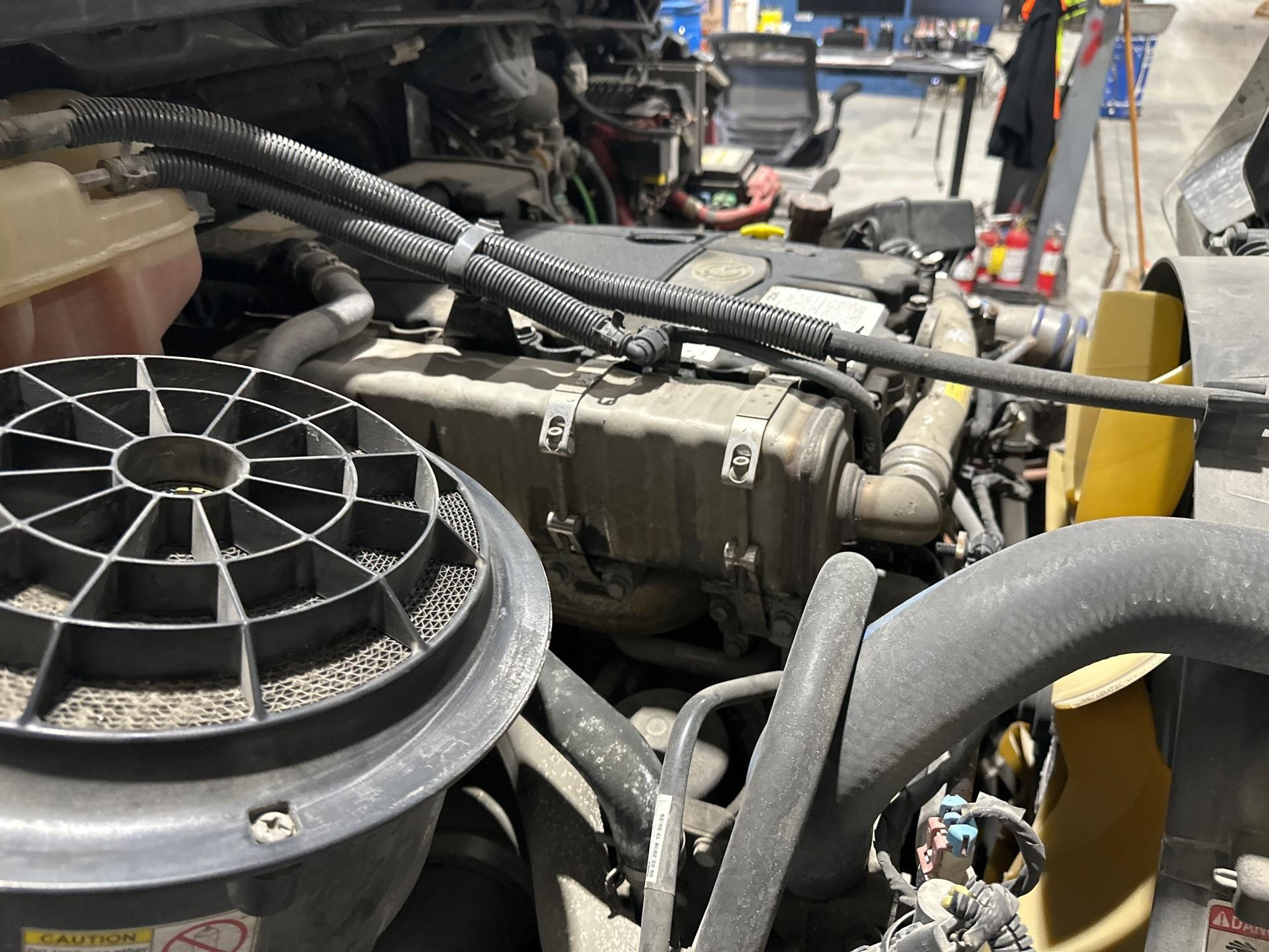 Detroit DD8 Engine Assembly for Sale