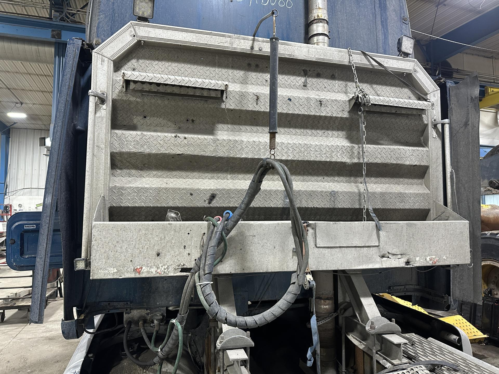 Peterbilt 387 Cab Protector / Headache Rack for Sale