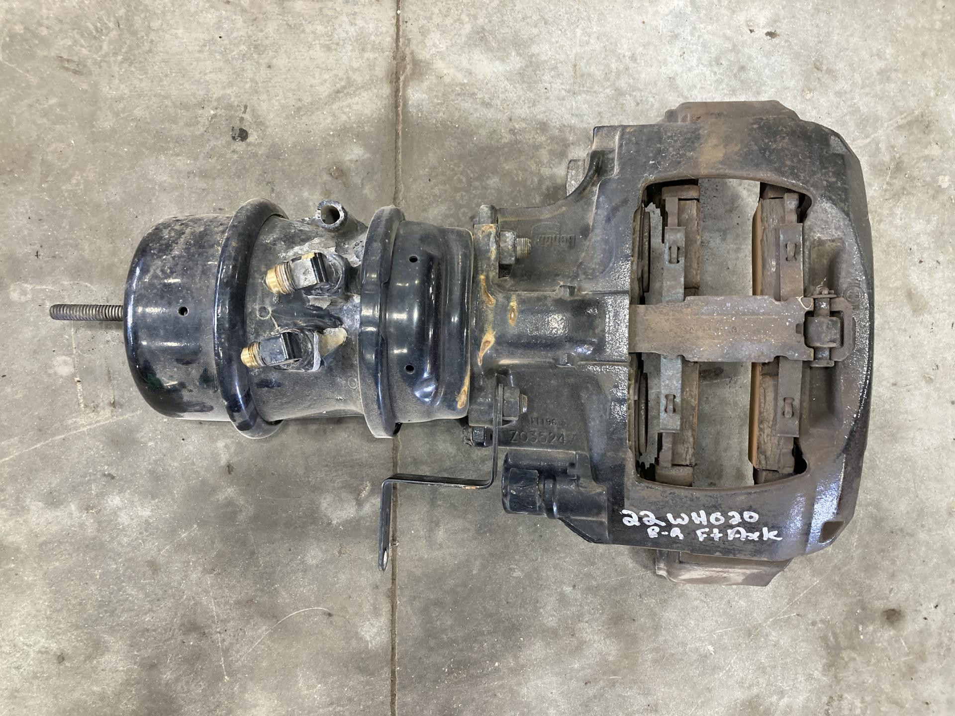 Z035247 | Freightliner CASCADIA Caliper for Sale