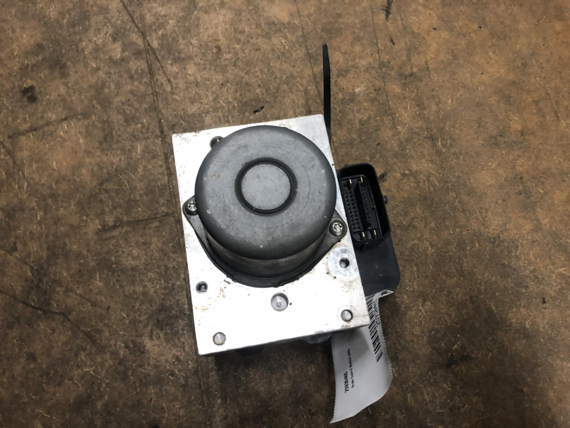Isuzu NQR Brake Control Module (ABS) for Sale