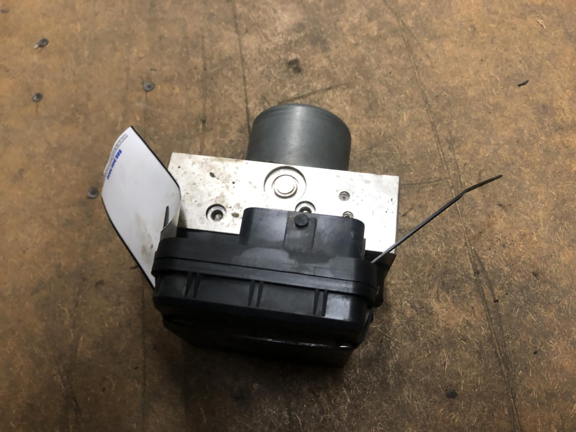 Isuzu NQR Brake Control Module (ABS) for Sale