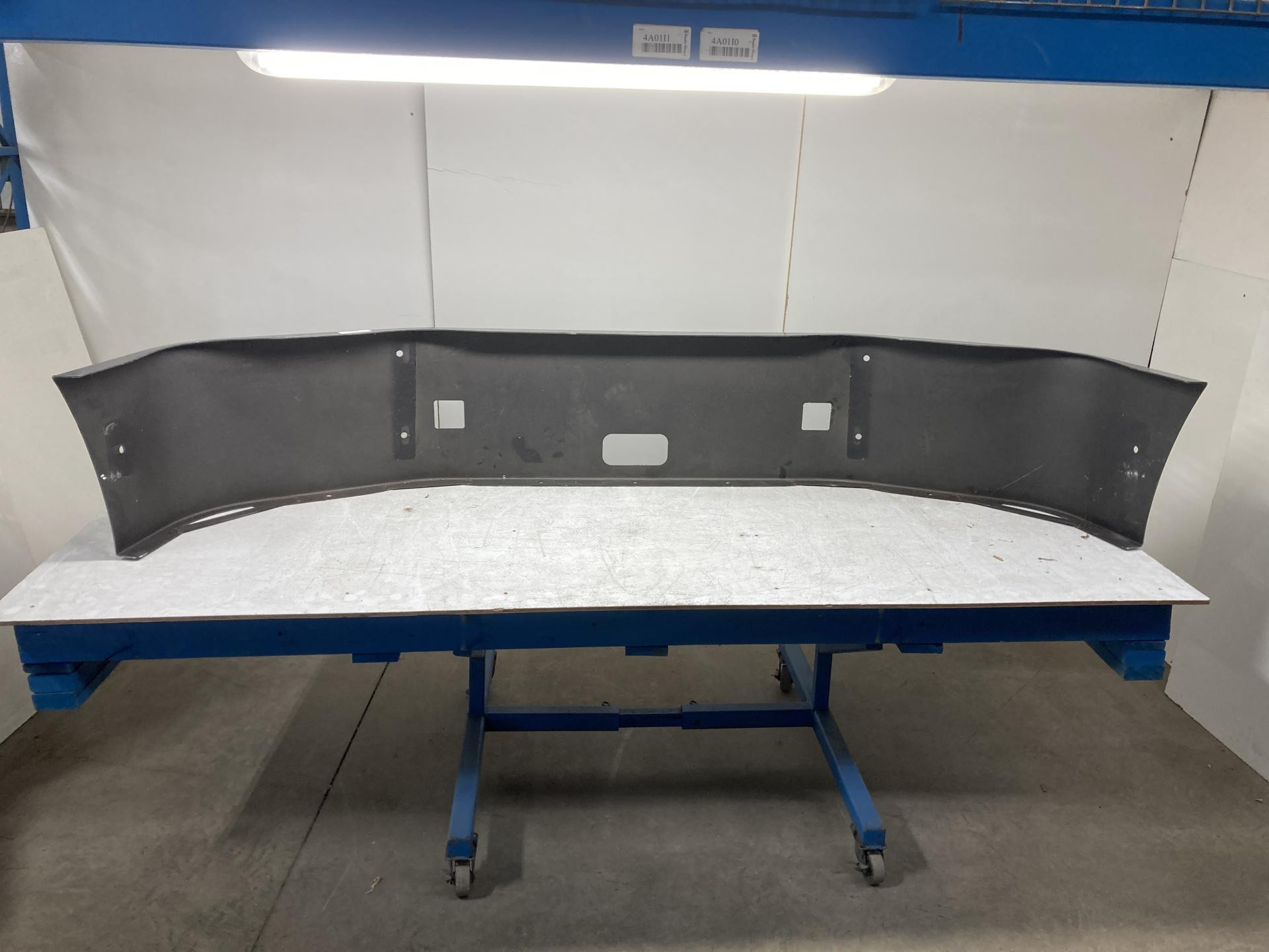 HU0210016 Peterbilt 386 Bumper for Sale