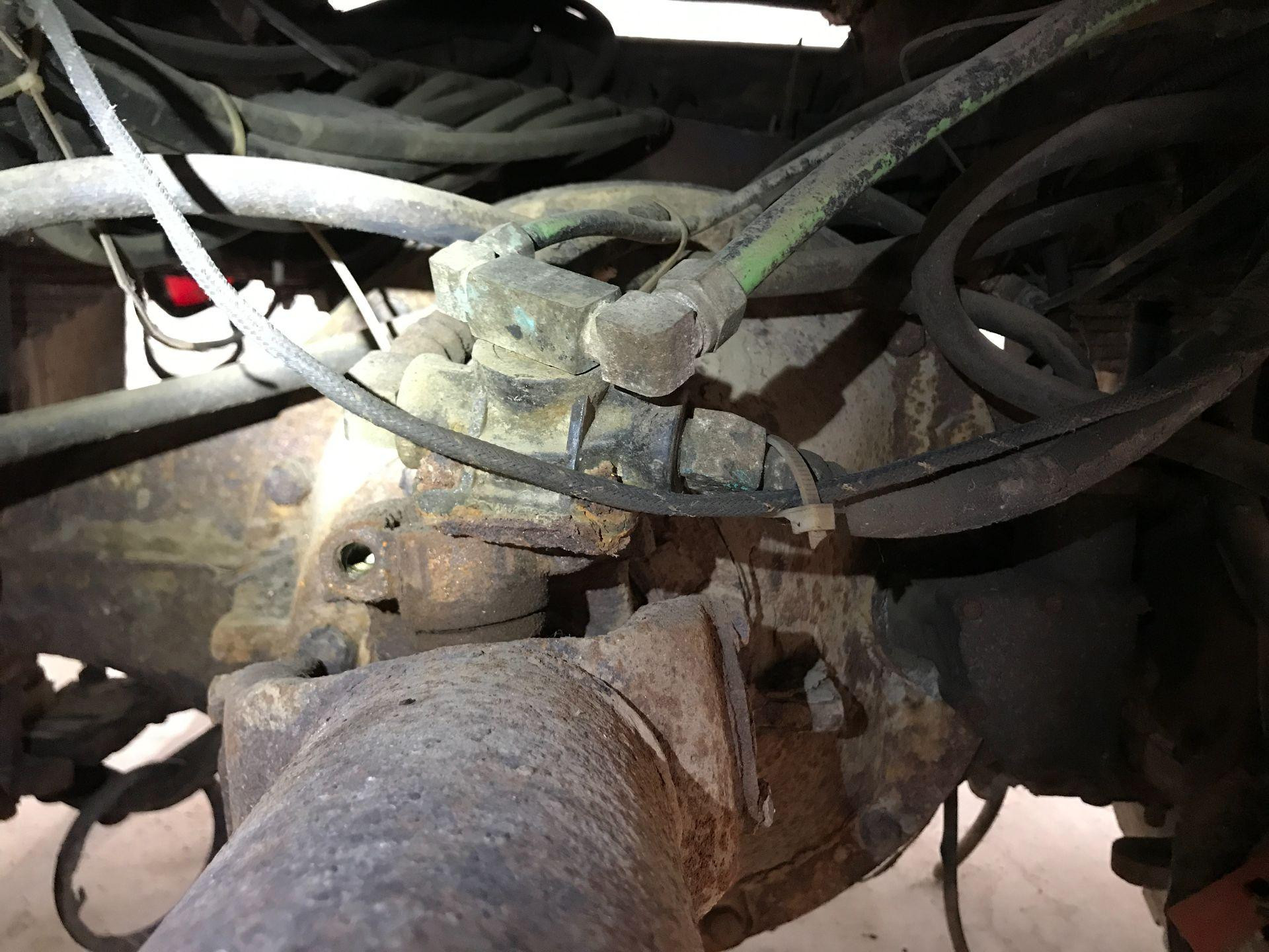 Eaton 23431 Rear Differential | Carrier Assembly for Sale