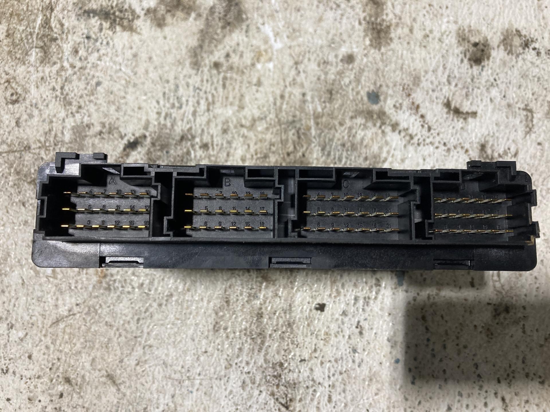 A0034461002/05 Freightliner CASCADIA Cab Control Module CECU for Sale