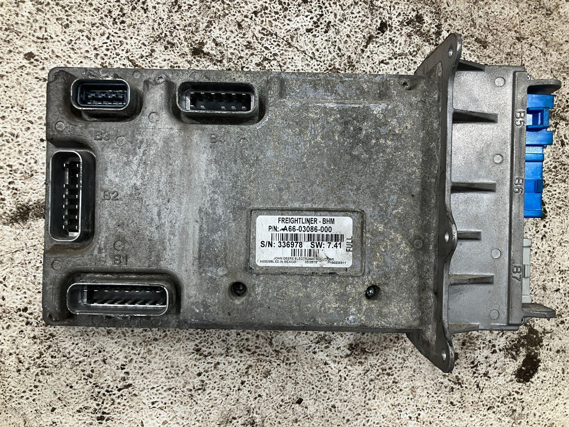 A66-03086-000 | Freightliner M2 106 Cab Control Module CECU for Sale