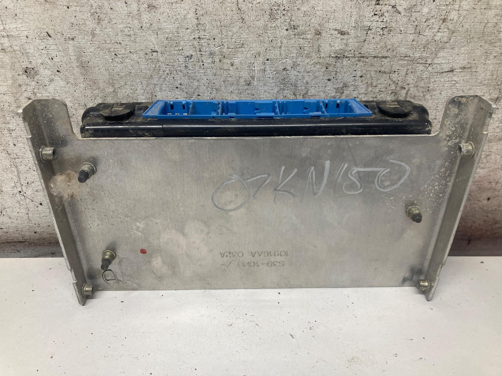 A2C53180542 | Kenworth T800 Cab Control Module CECU for Sale