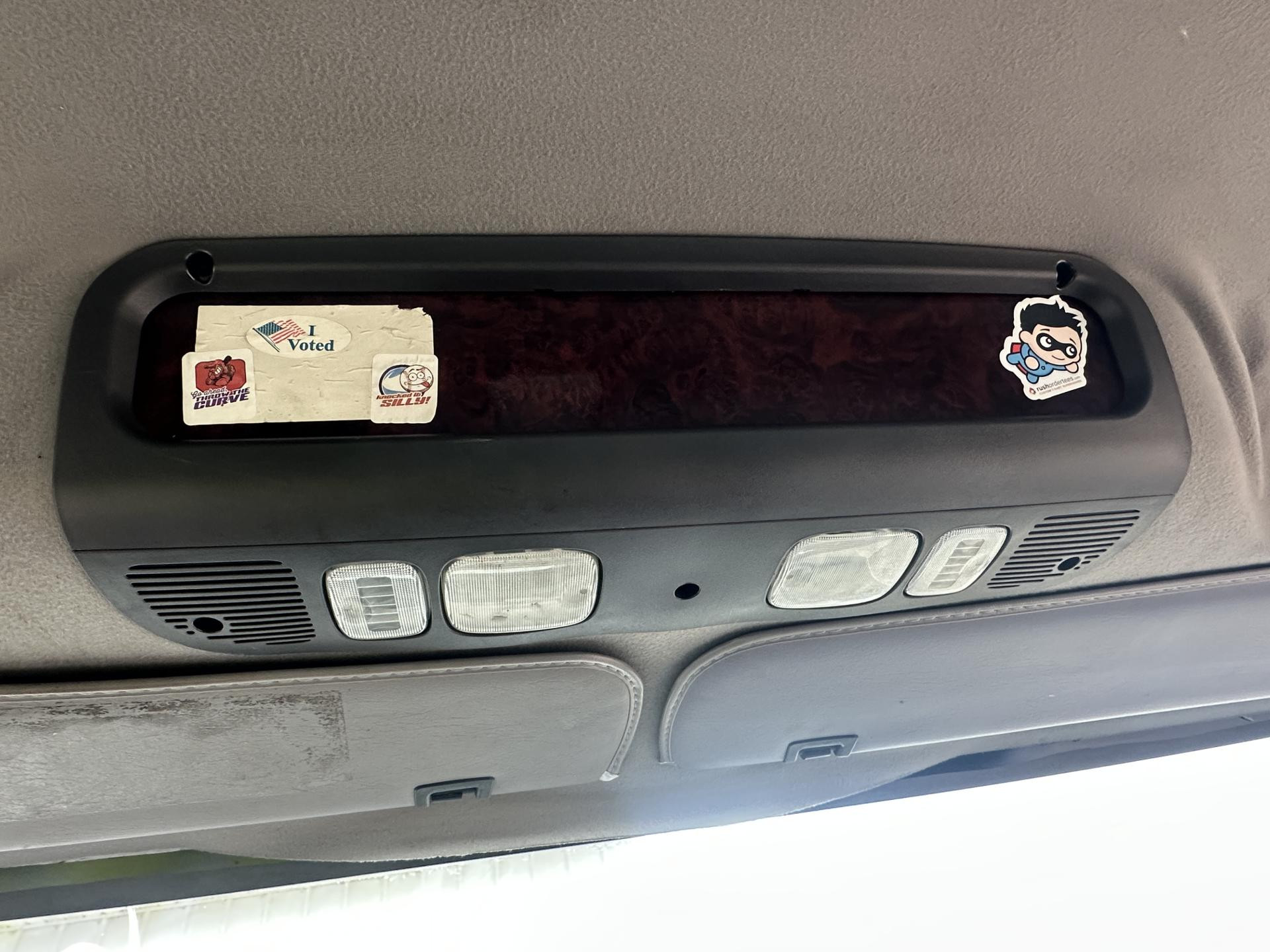 Freightliner M2 106 Console for Sale