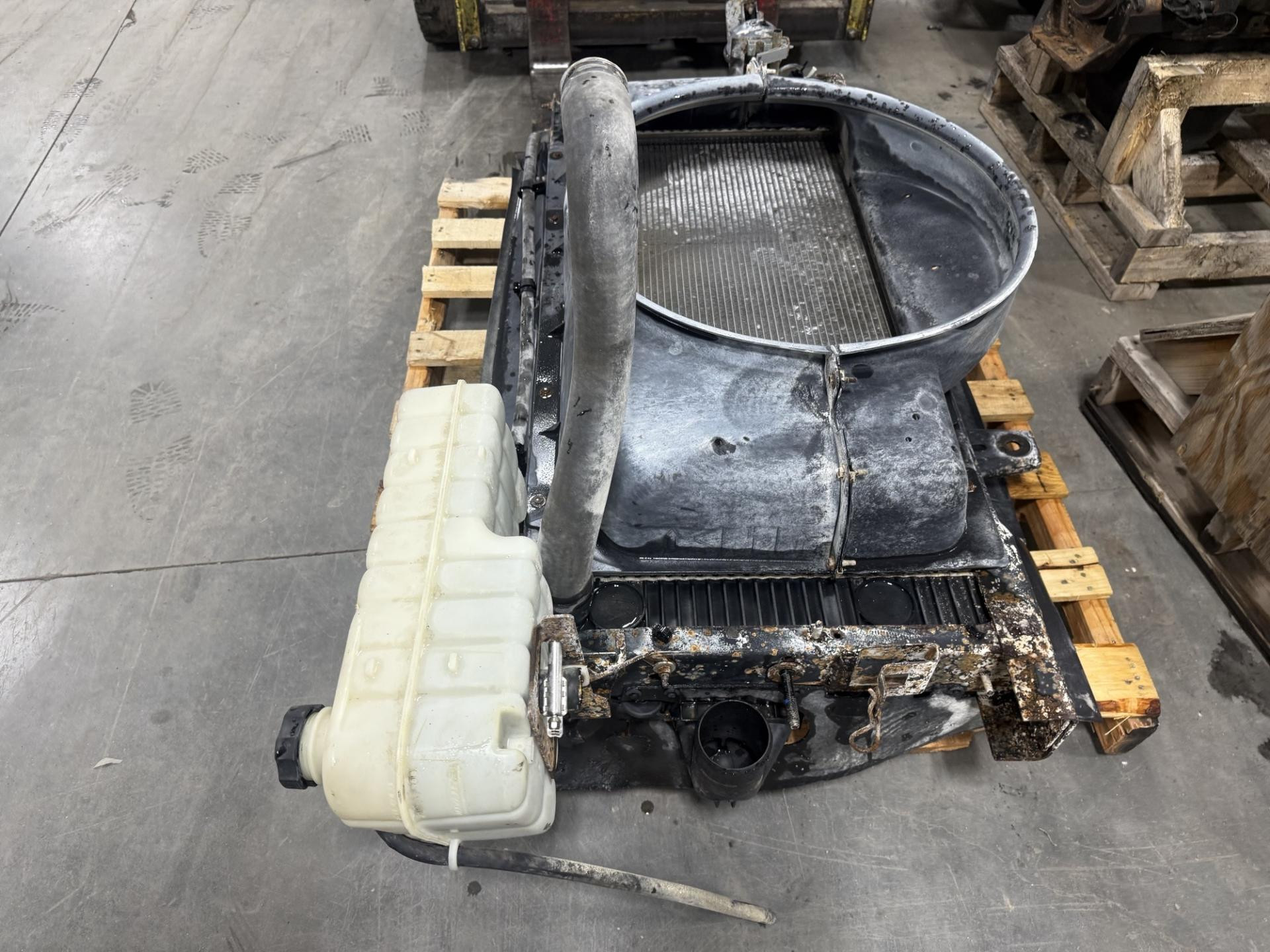 GMC C5500 Cooling Assy. (Rad., Cond., ATAAC) for Sale