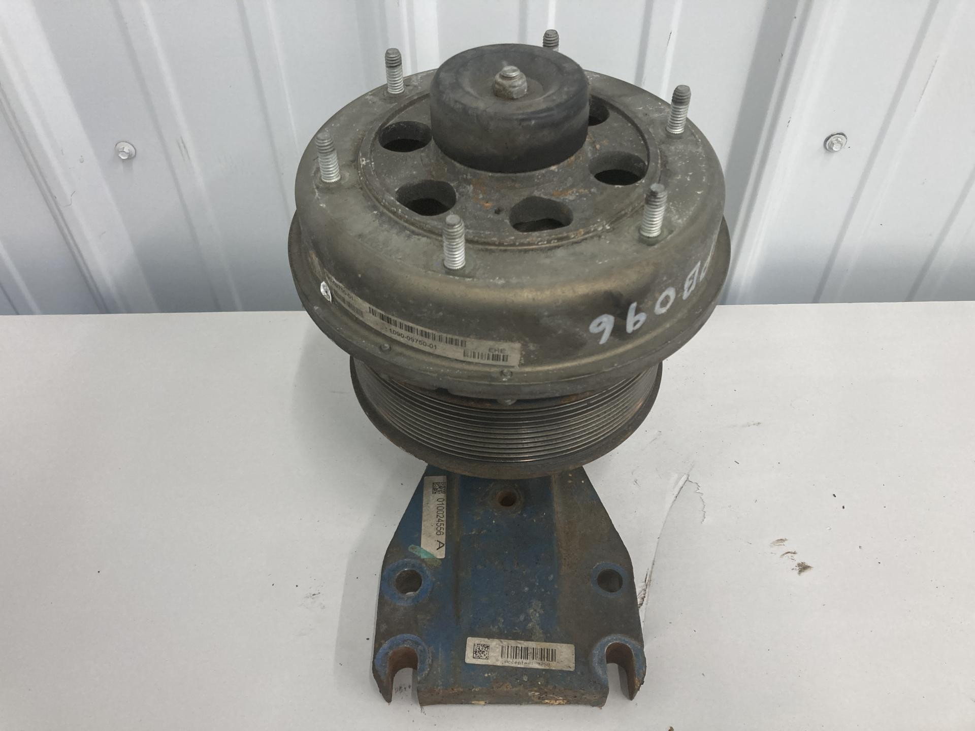 1090-09750-01 | Paccar MX13 Engine Fan Clutch for Sale