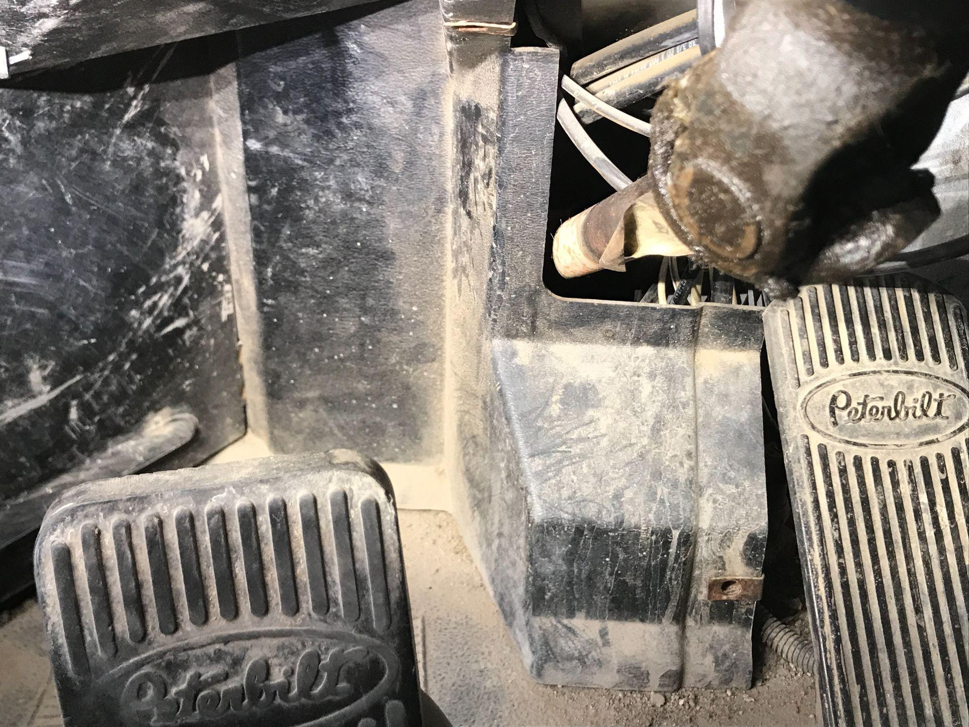 Peterbilt 379 Dash Panel for Sale