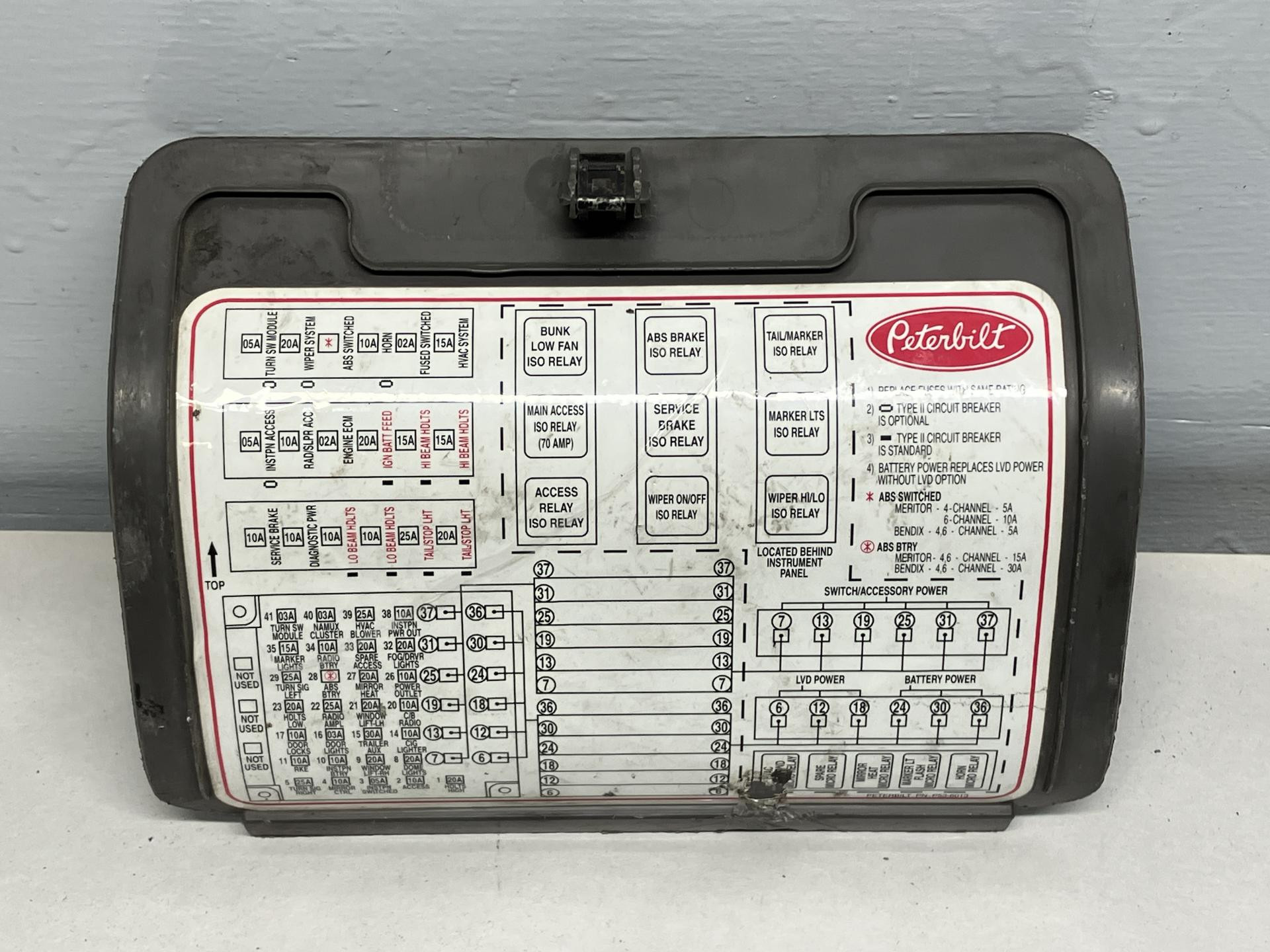 P53-6013 | Peterbilt 386 Dash Panel for Sale