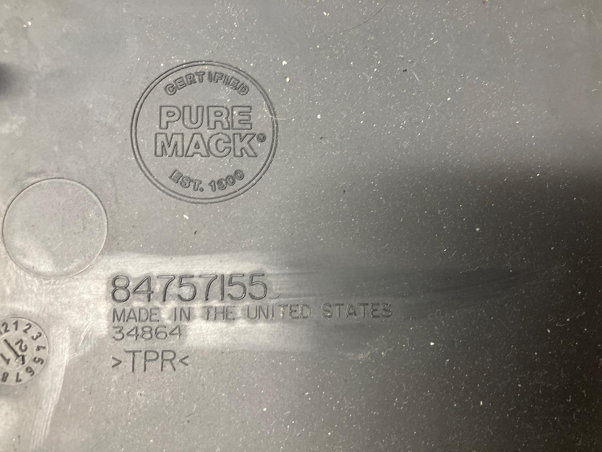 84757155 | Mack ANTHEM (AN) Dash Panel for Sale