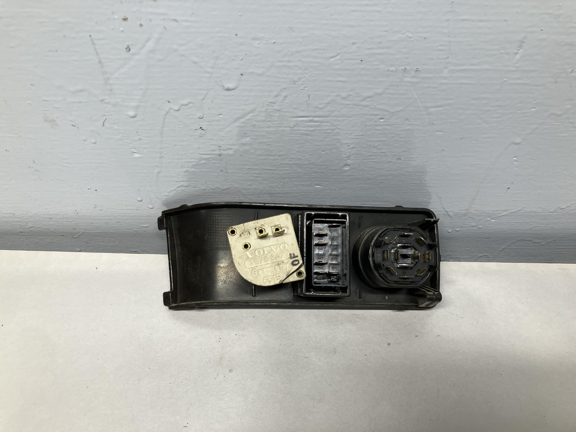 Volvo VNL Dash Panel for Sale