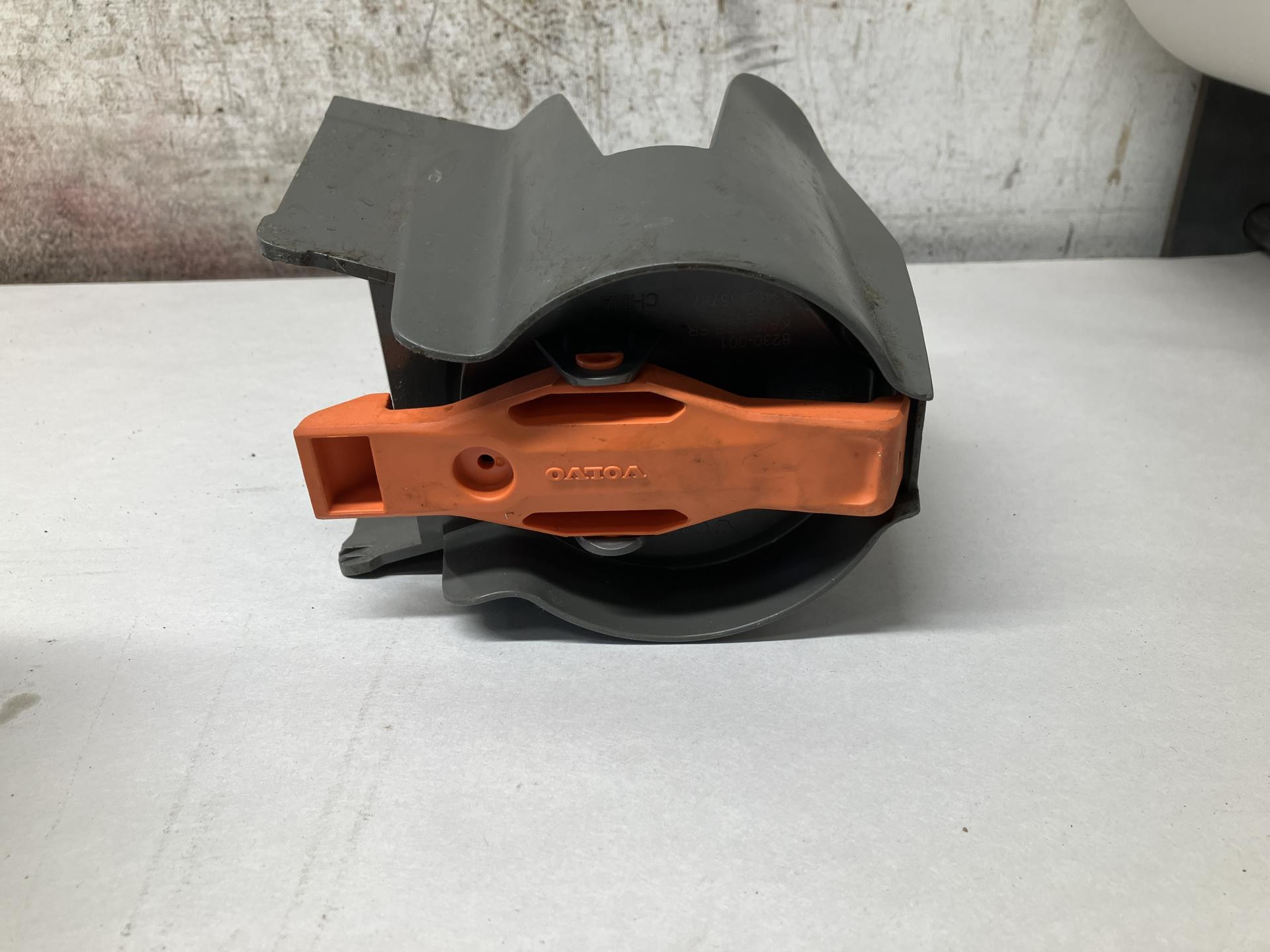 84752175 | Volvo VNR Cab Interior Part for Sale