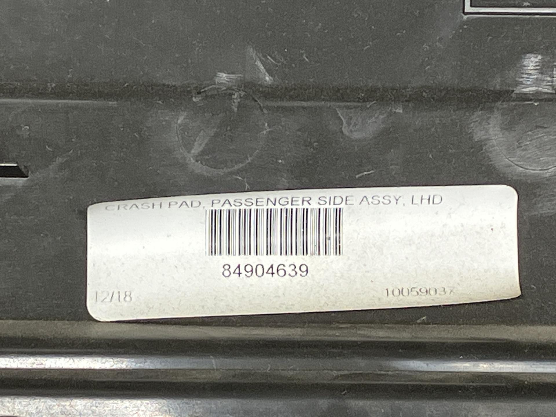it-pm-oem-flex1 | Volvo VNR Dash Panel for Sale