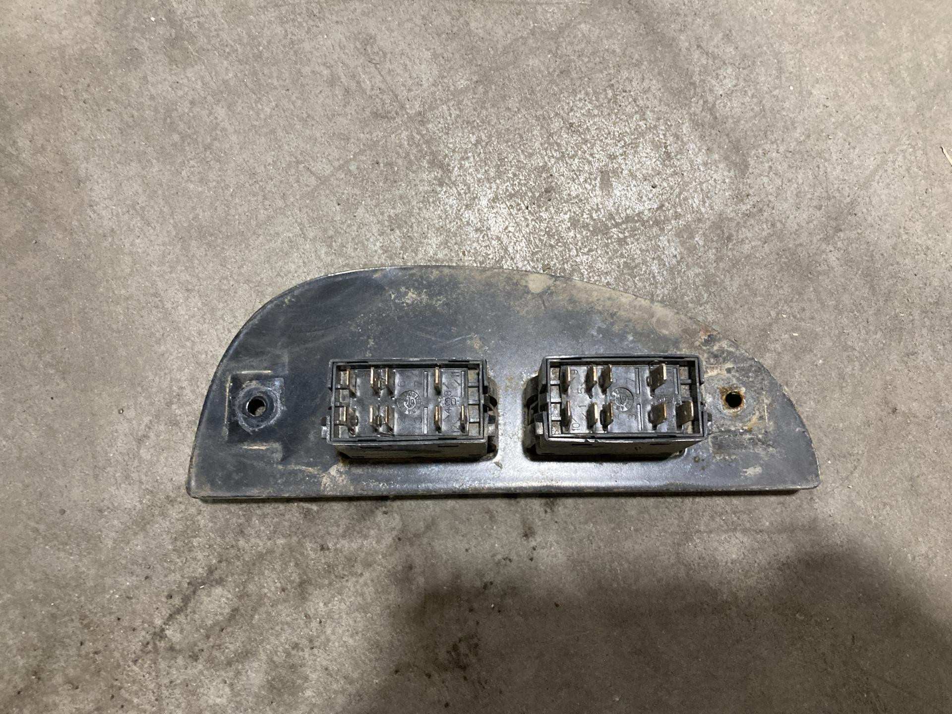 Mack CXN Door Electrical Switch for Sale