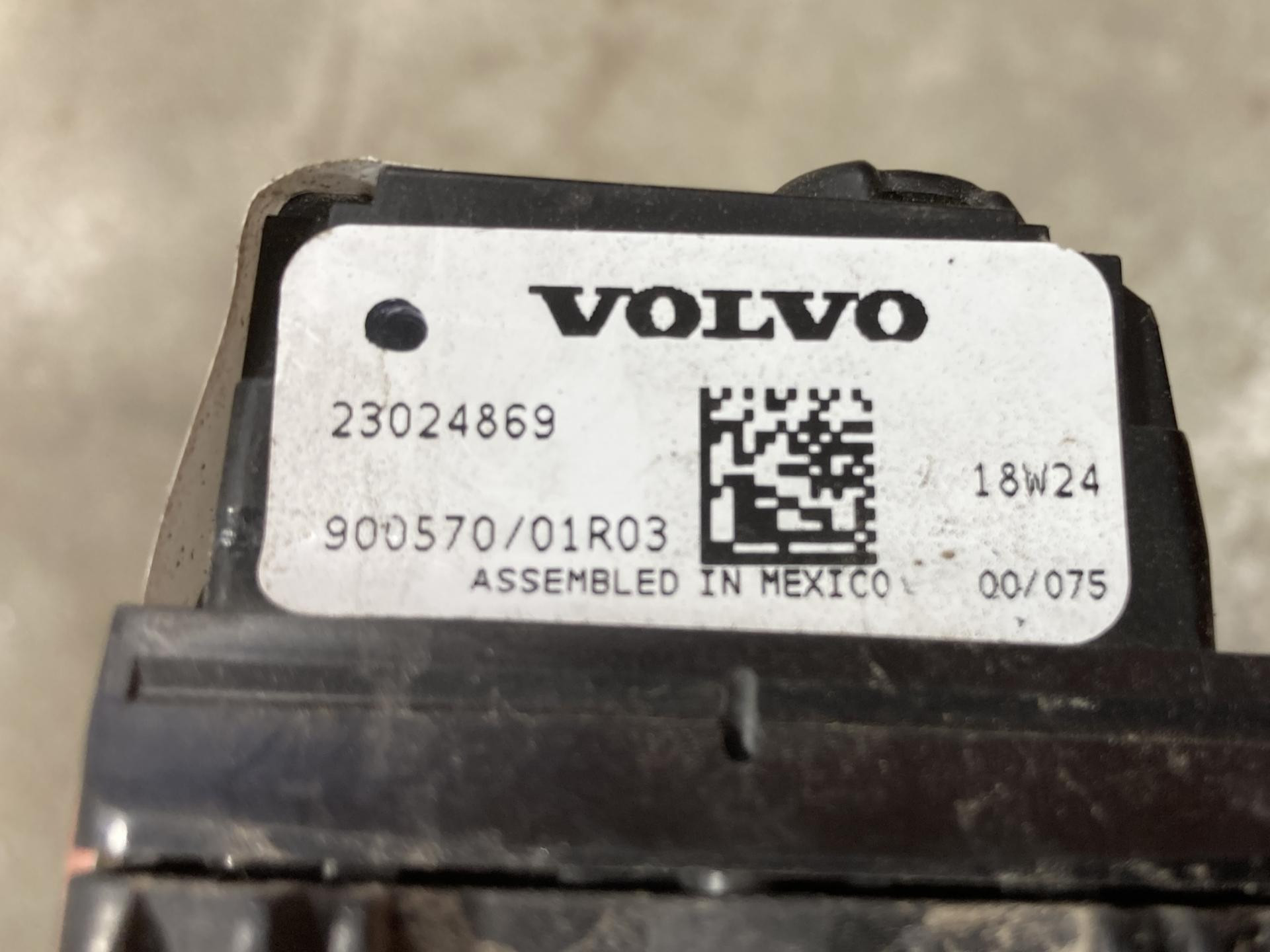 23024869 | Volvo VHD Door Electrical Switch for Sale