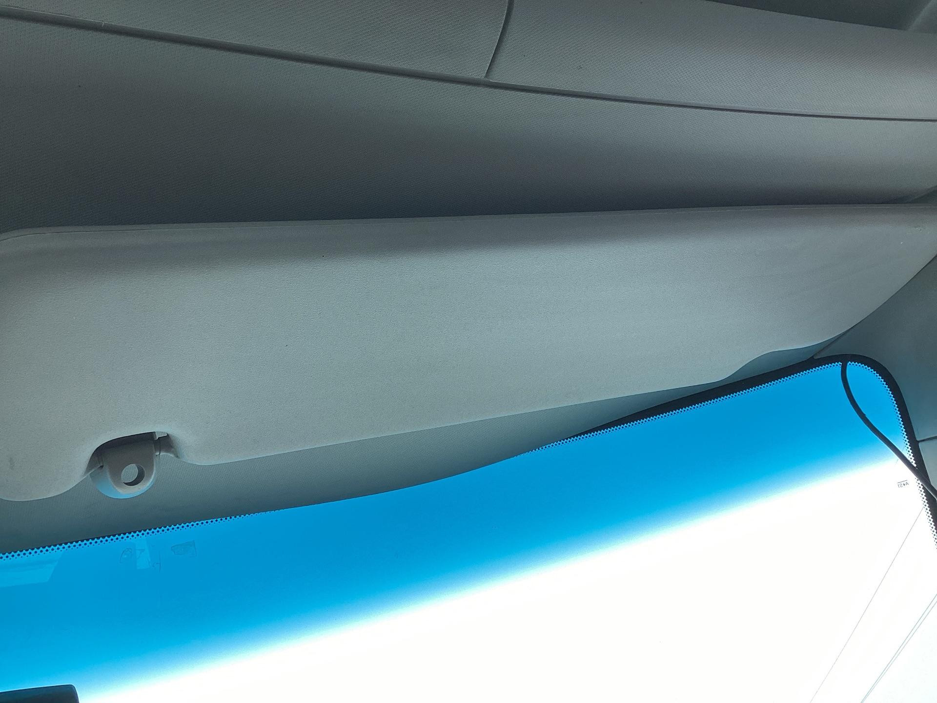 azu　903535天板金網 Kenworth T680 Interior Sun Visor for Sale