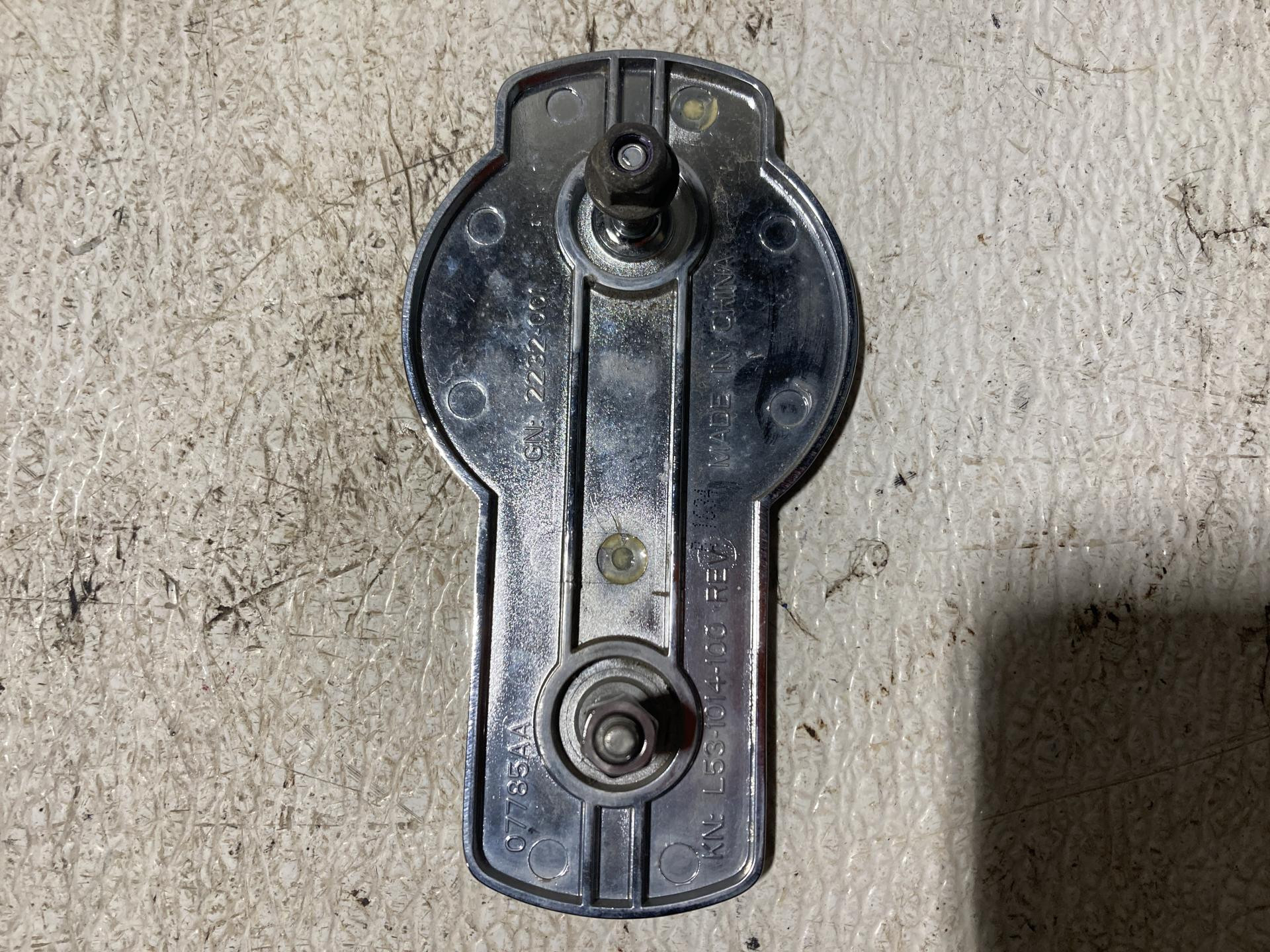 L53-1014-100 | Kenworth T680 Emblem for Sale