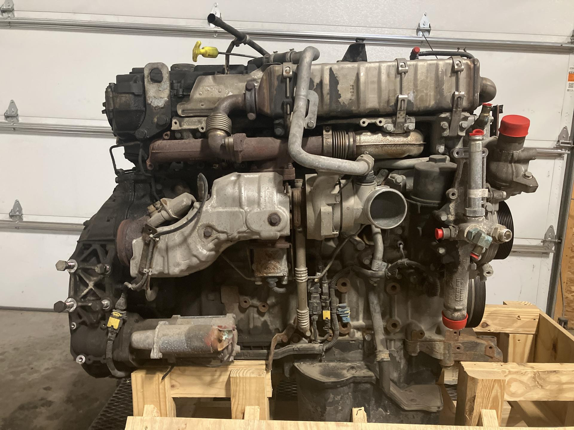 Detroit DD8 Engine Assembly for Sale