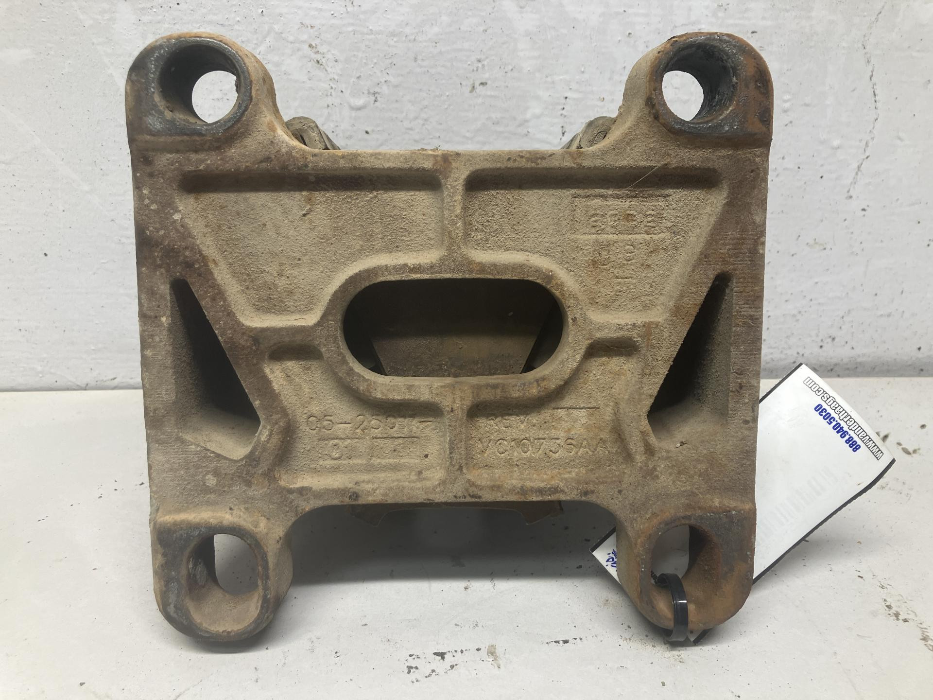 CAT C15 Engine Mount for Sale