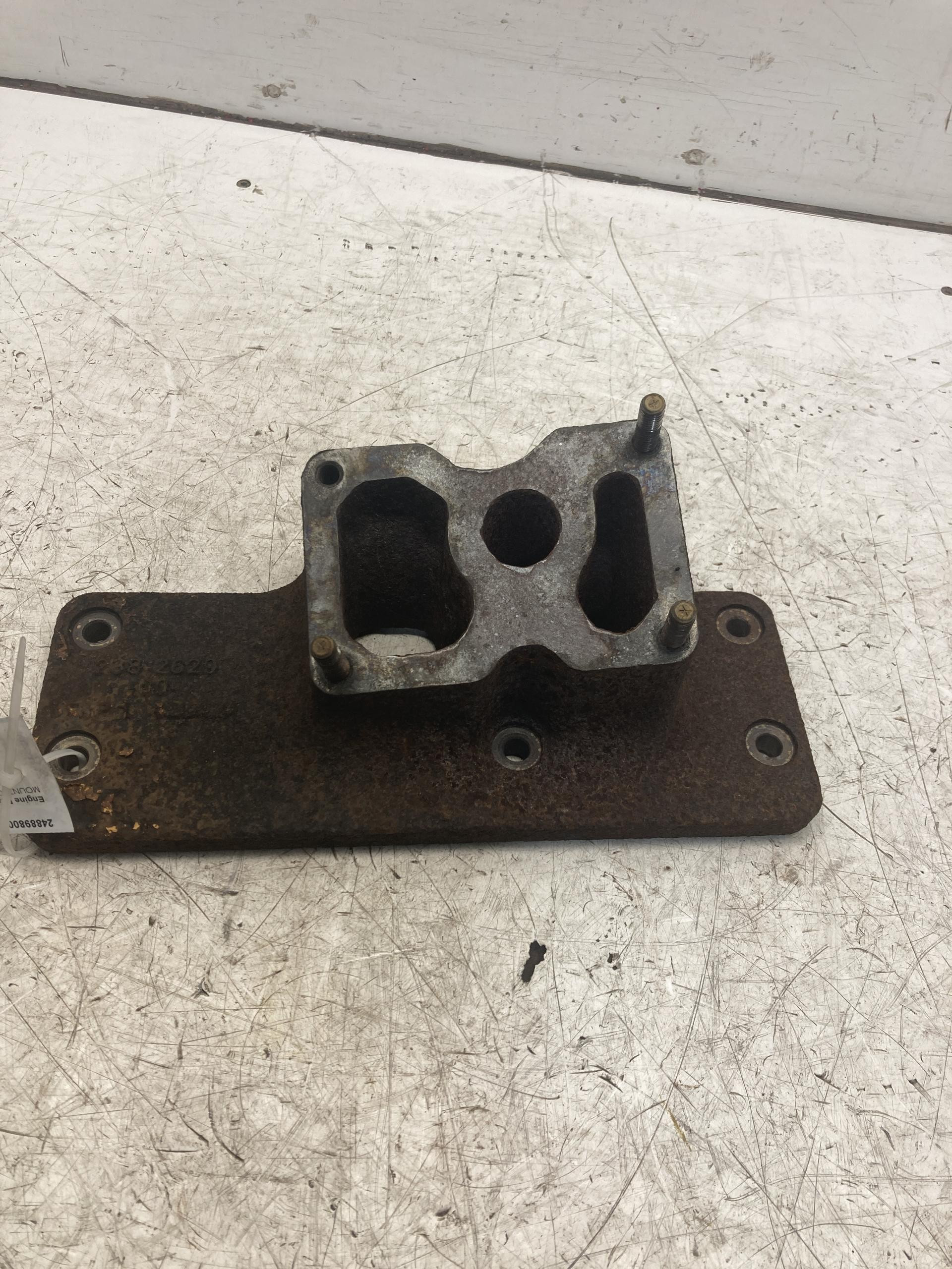 238-2629 | CAT C15 Engine Mount for Sale