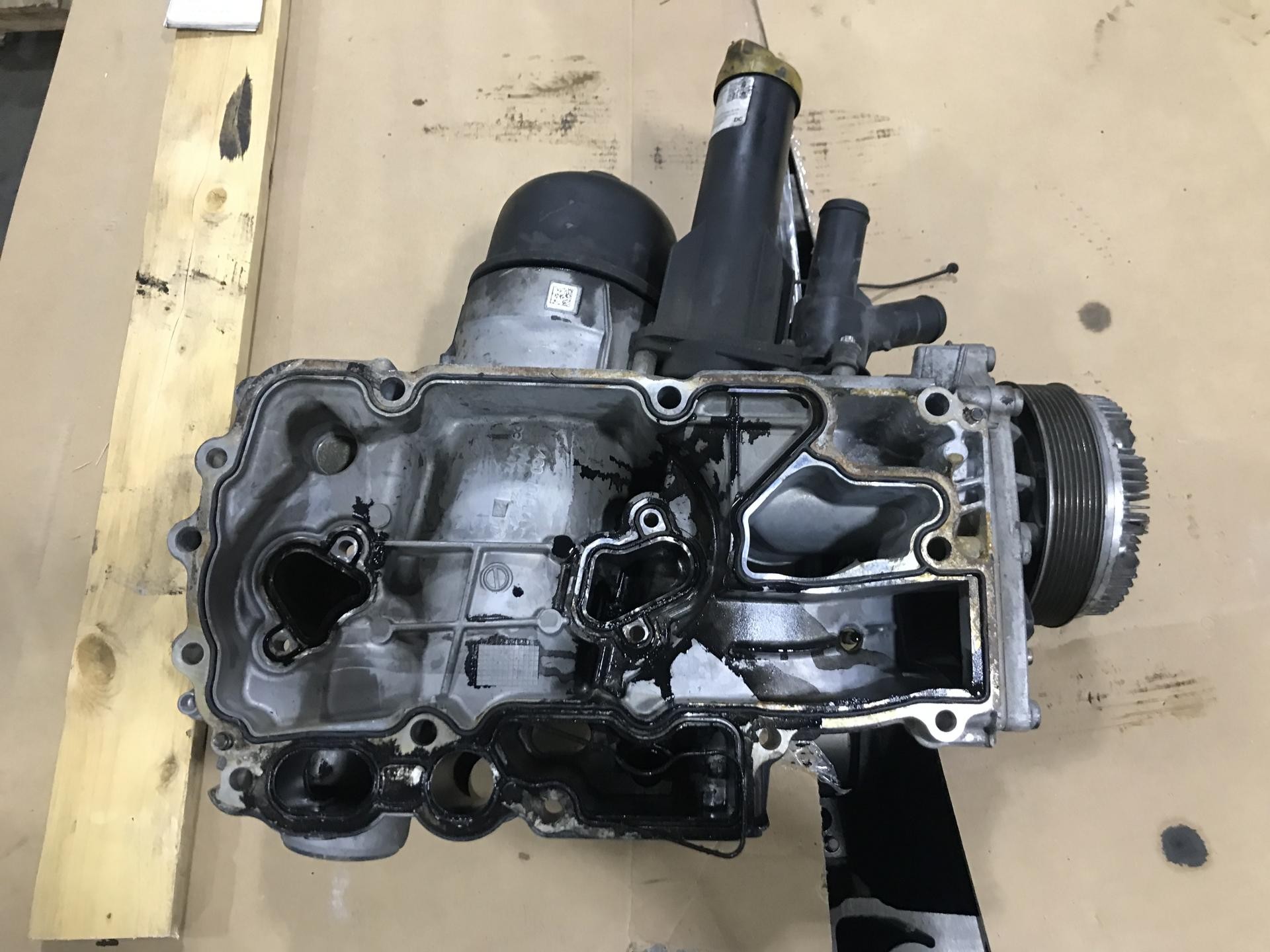 A4721807110 | Detroit DD15 Oil Filter / Cooler Module for Sale