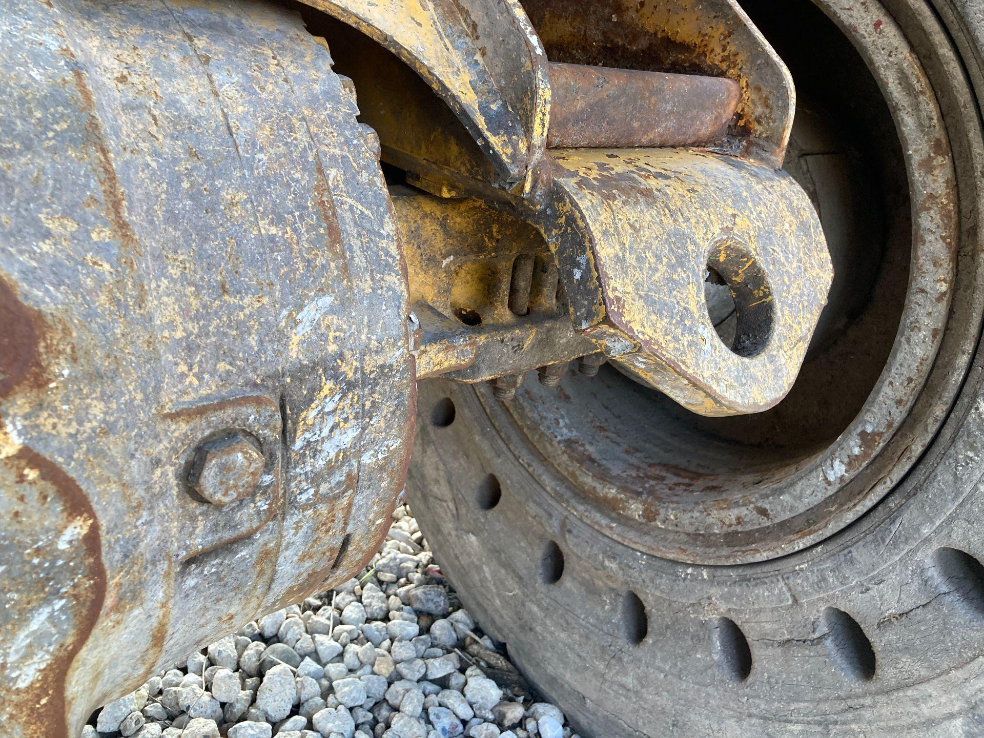 PG200420 | John Deere 624J Axle Assembly for Sale