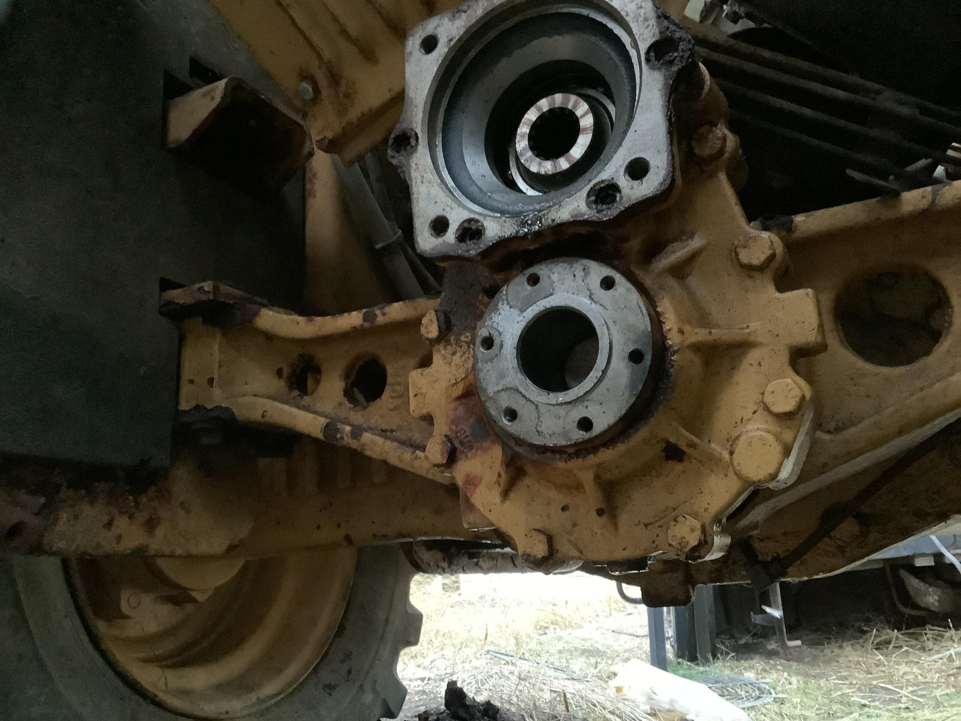 CAT 904H Axle Assembly for Sale