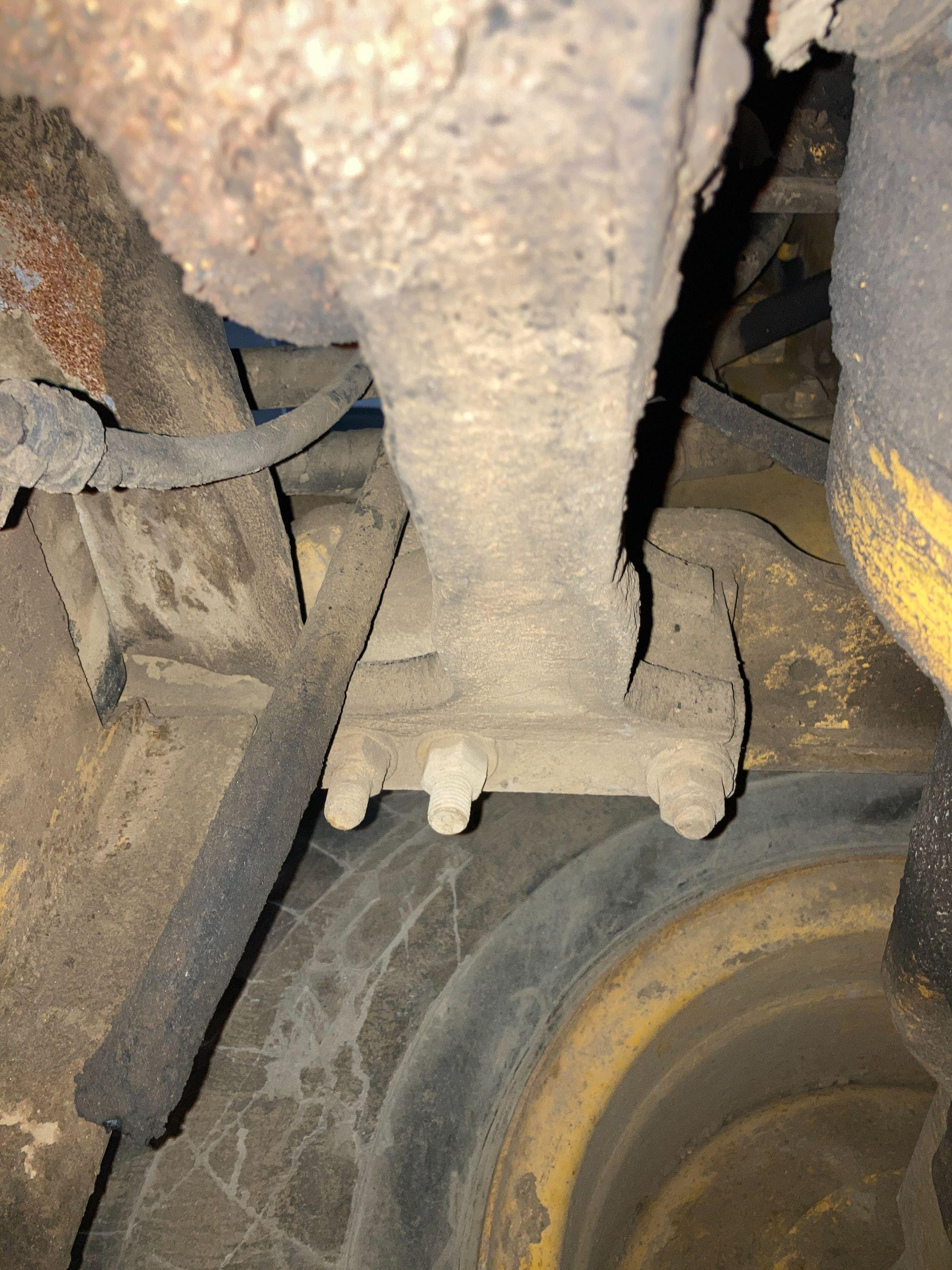 John Deere 624H Axle Pivot Mount for Sale