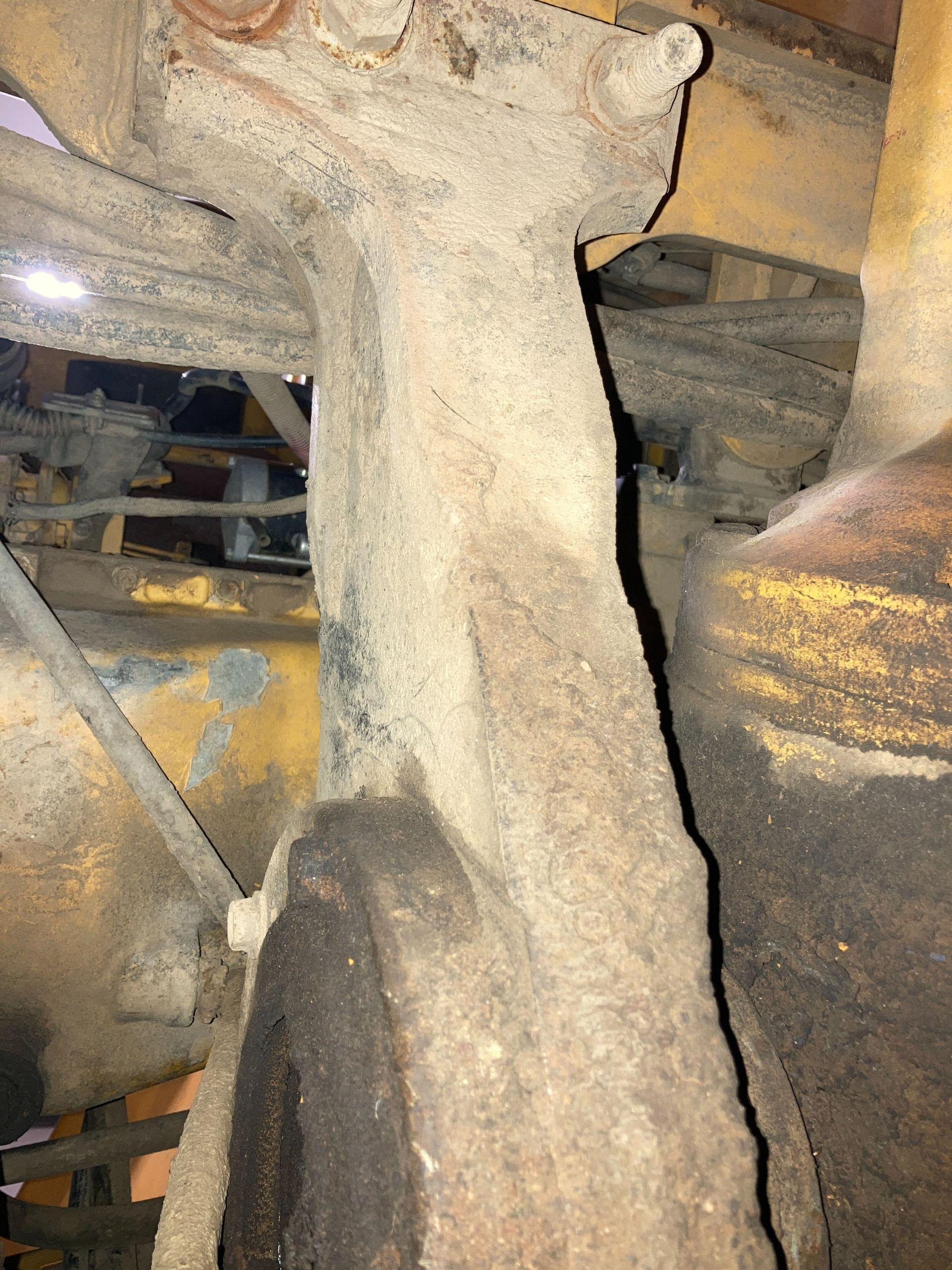 John Deere 624H Axle Pivot Mount for Sale