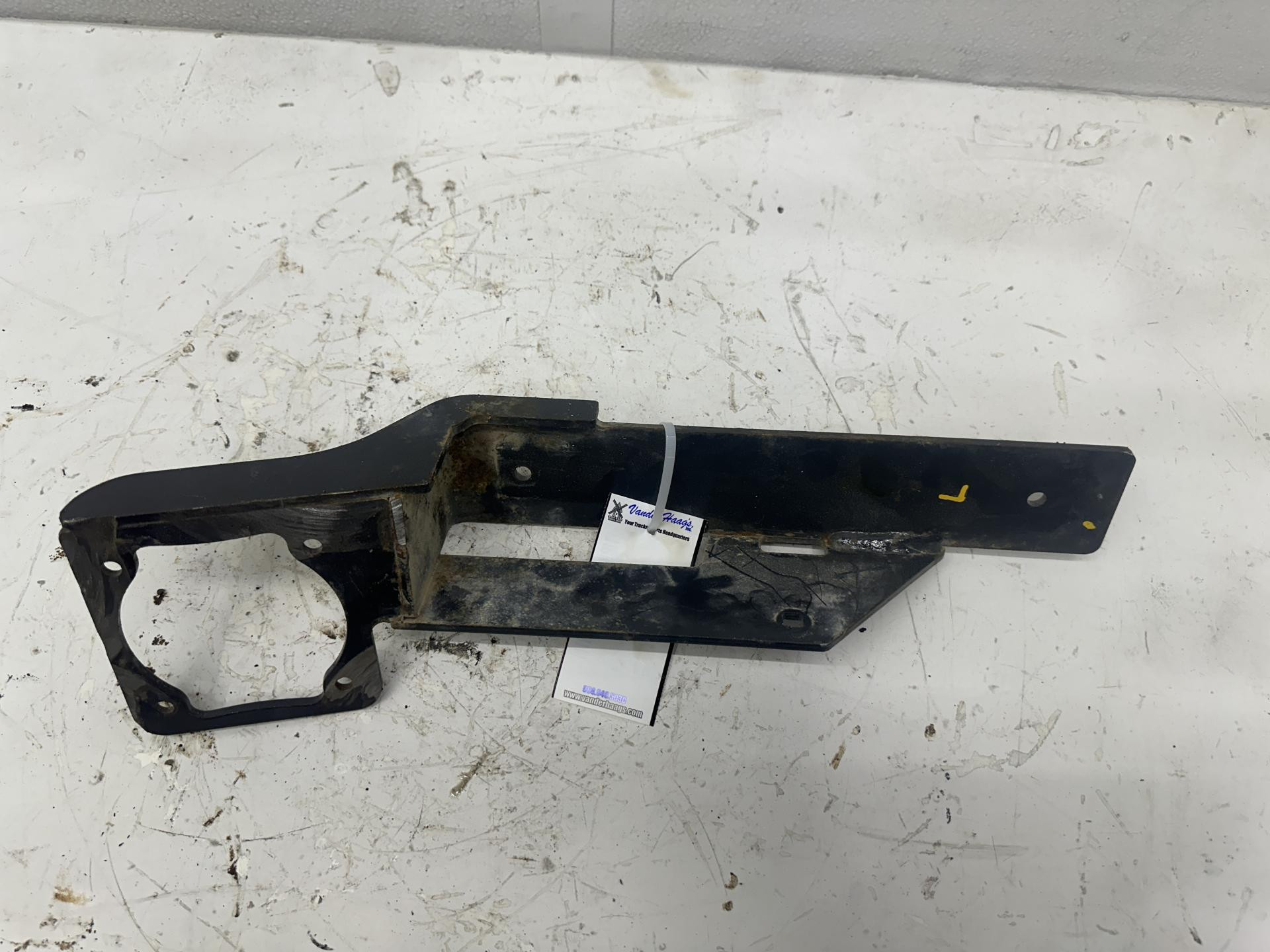 7496729 | Bobcat T550 Equip Bracket, Misc. for Sale
