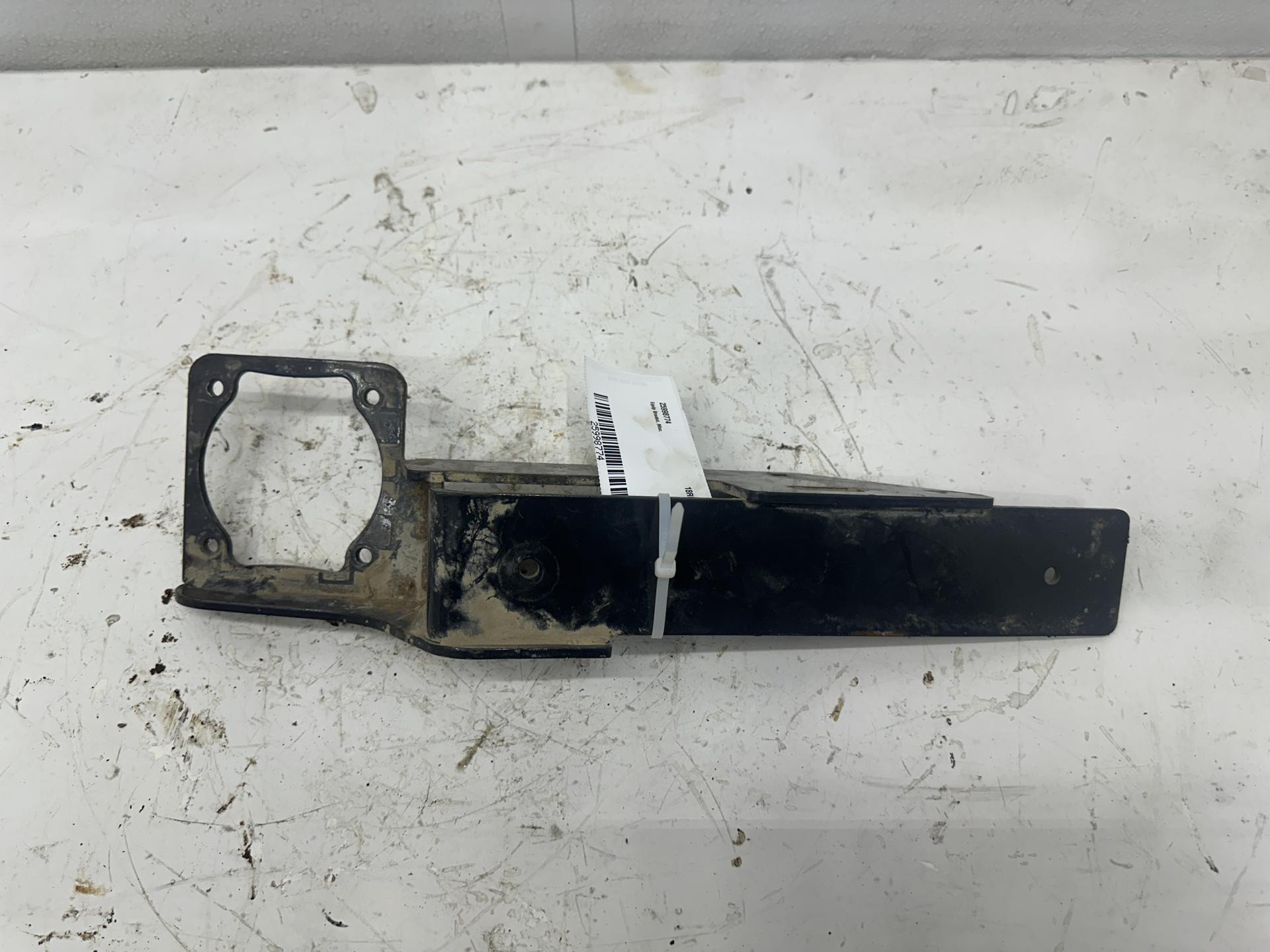 7496729 | Bobcat T550 Equip Bracket, Misc. for Sale