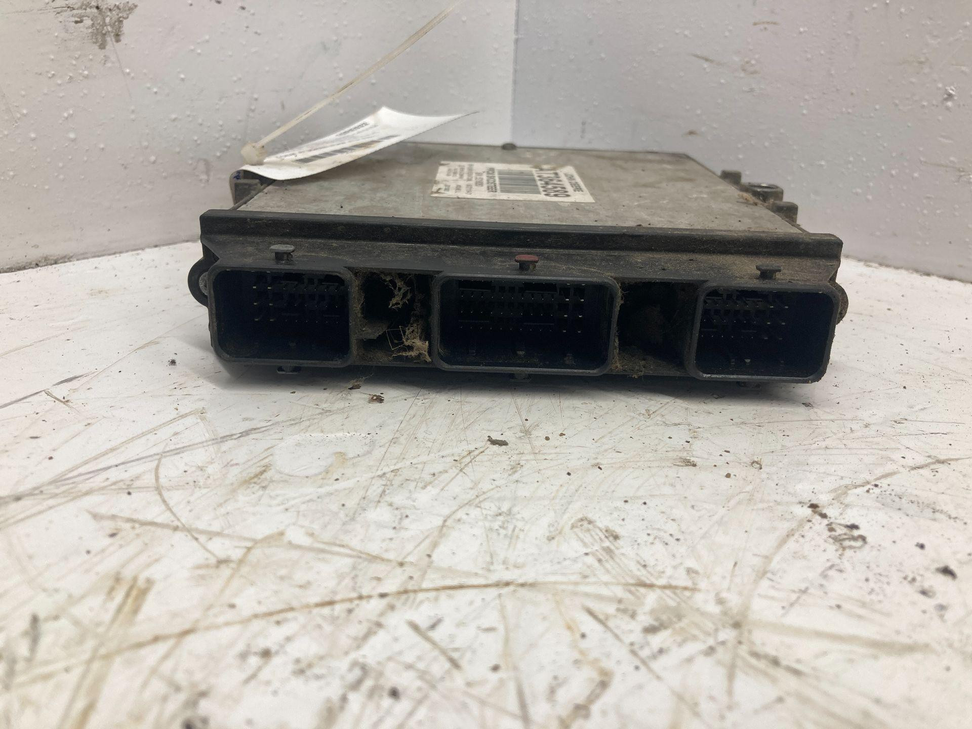 AT364589 | John Deere 332D Control Module for Sale