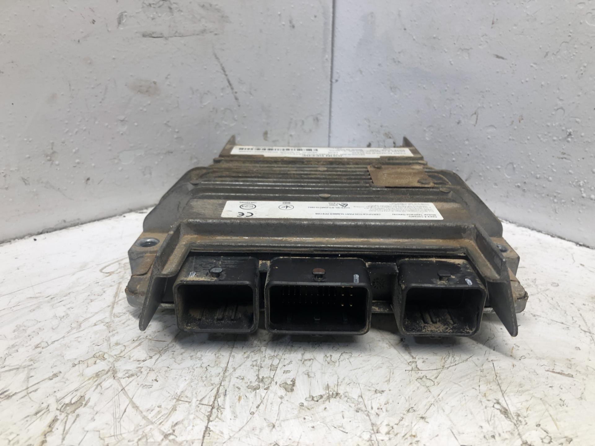 PF81438 | John Deere 624K Control Module for Sale