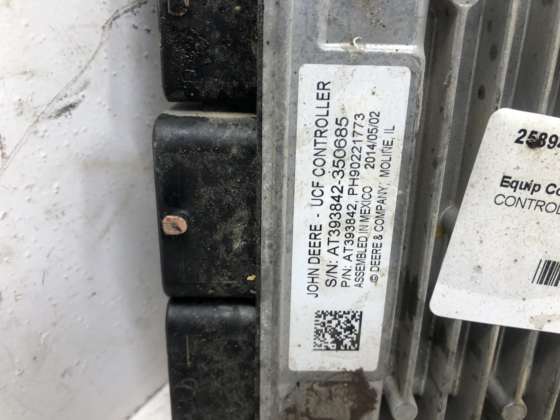 AT393842 | John Deere 524K Control Module for Sale