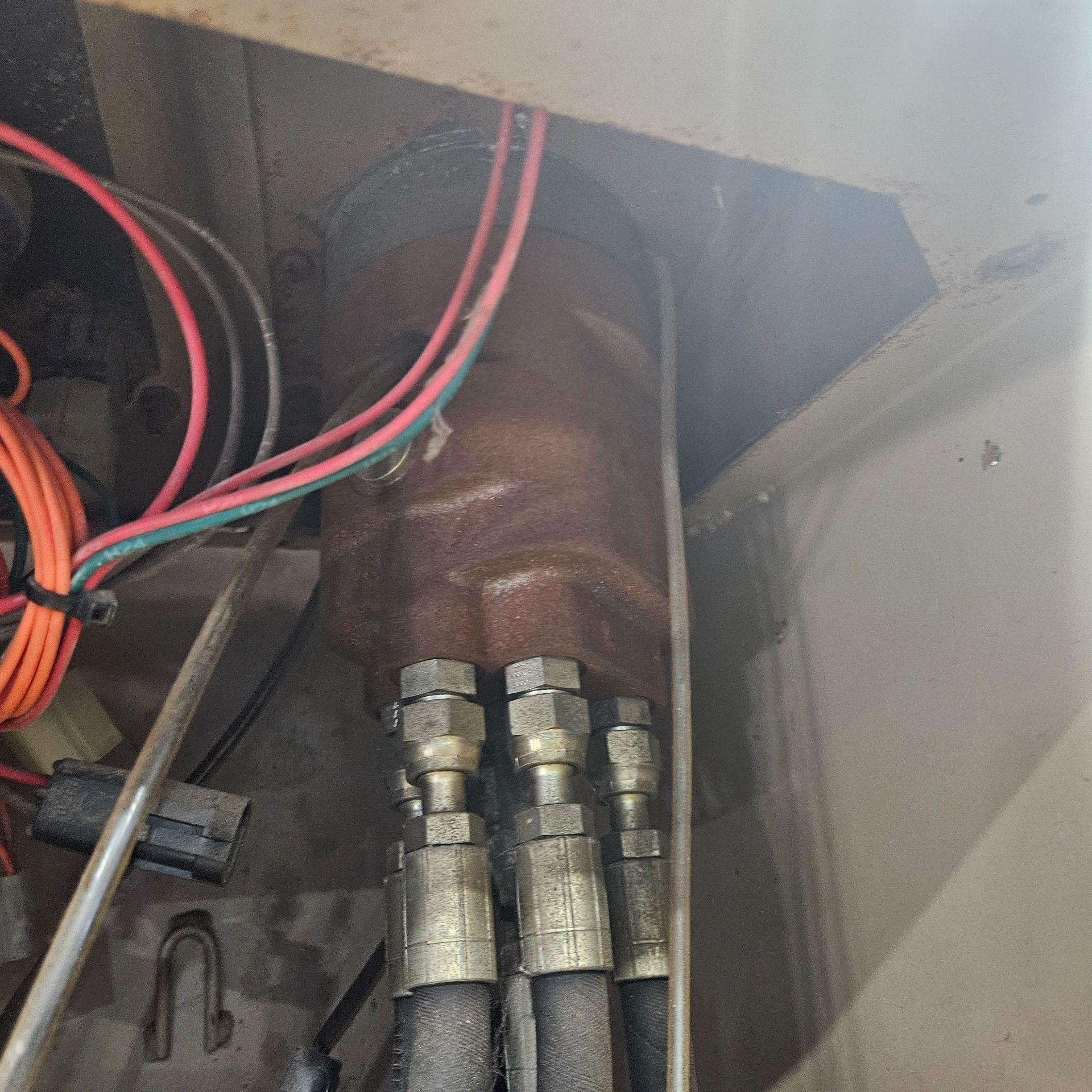 AT210209 John Deere 444H Controls for Sale