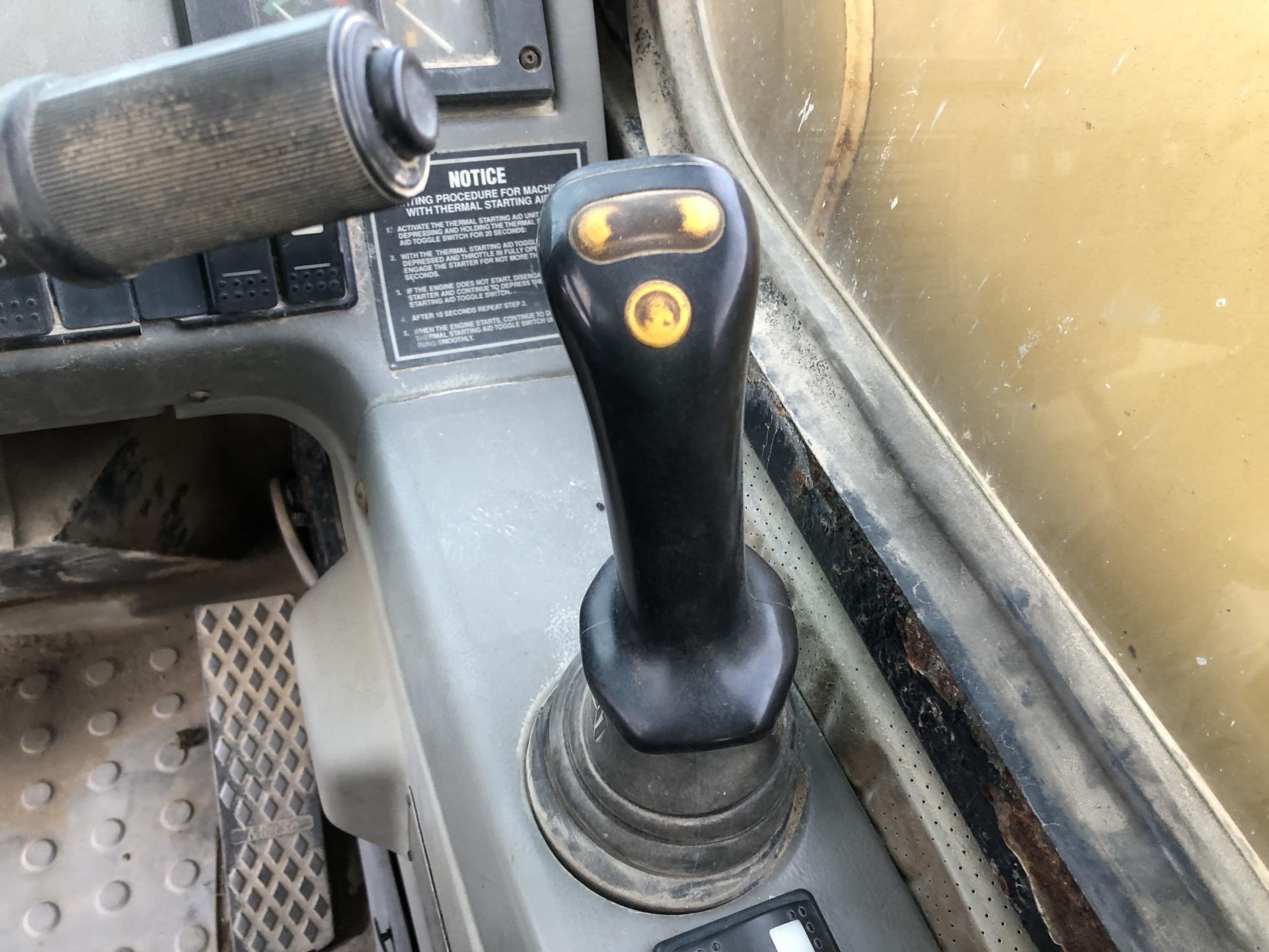 CAT TH83 Controls for Sale