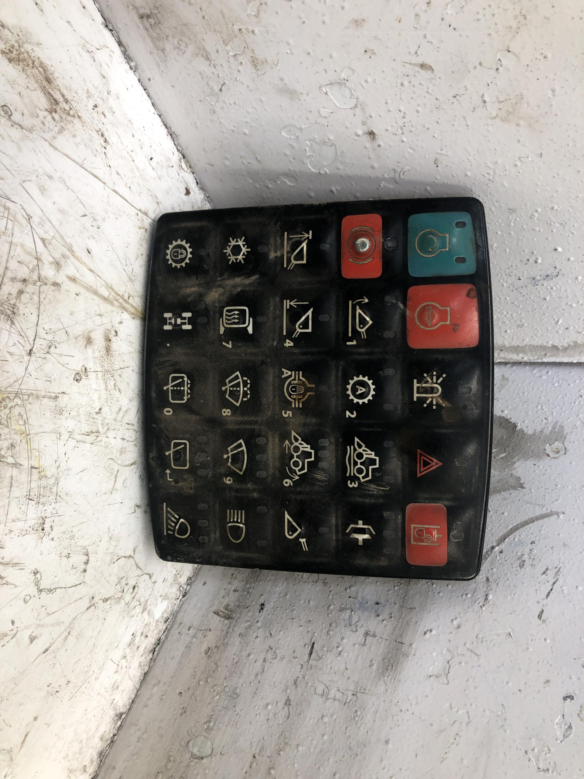 AT445361 | John Deere 644K Dash Panel for Sale