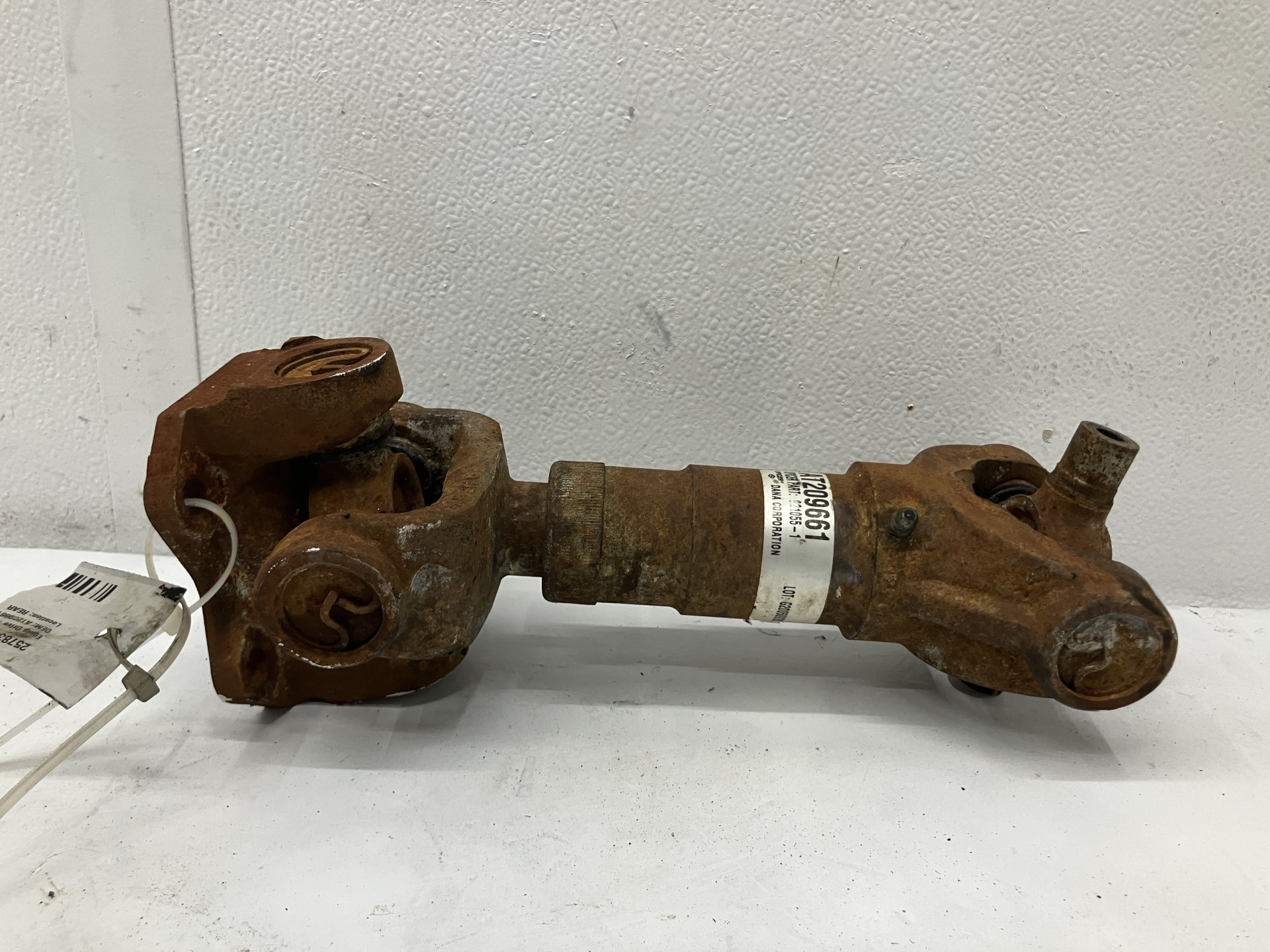 AT209661 | John Deere 544J Drive Shaft for Sale