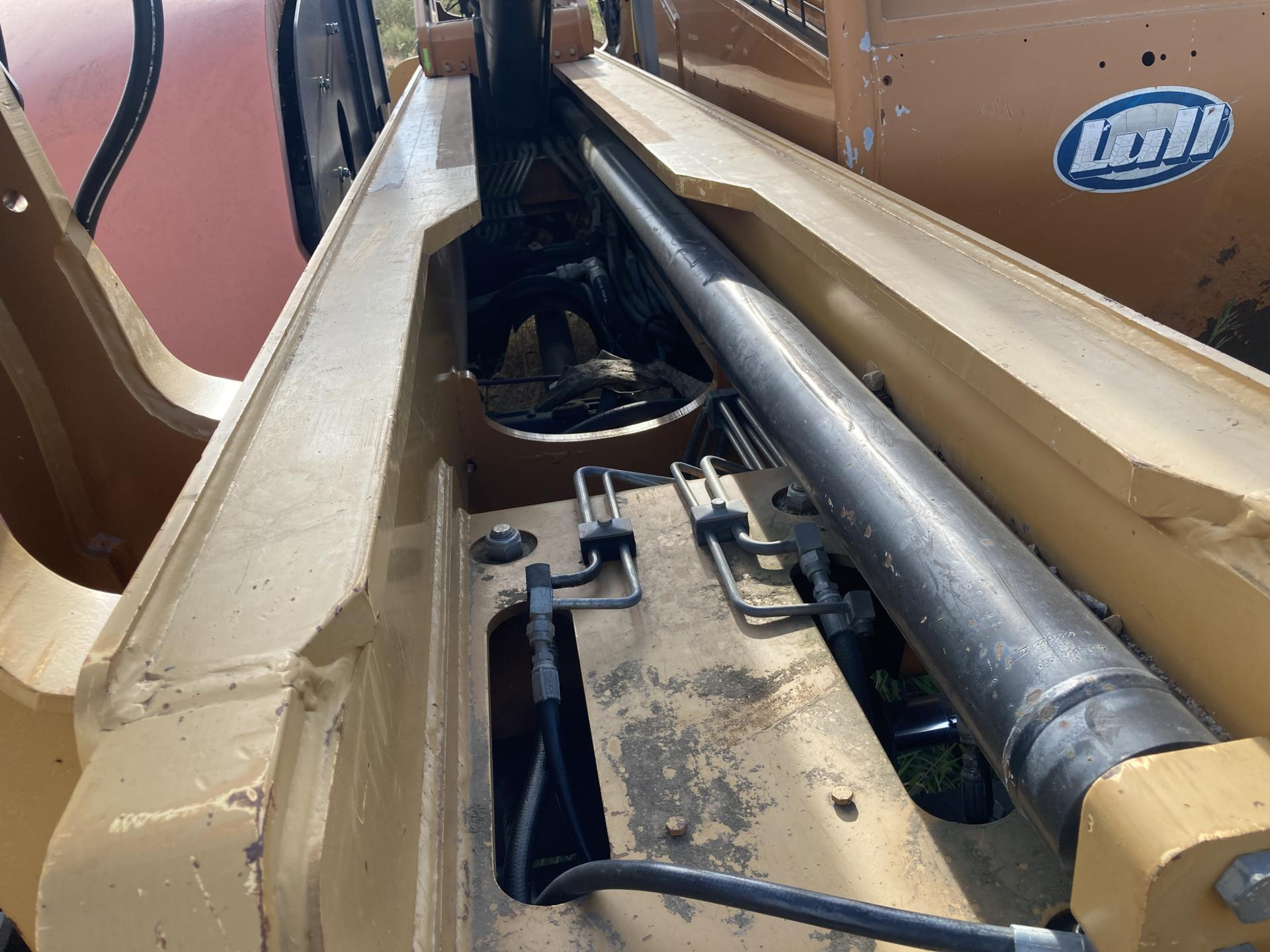 2716850 | Lull 644E42 Hydraulic Cylinder for Sale